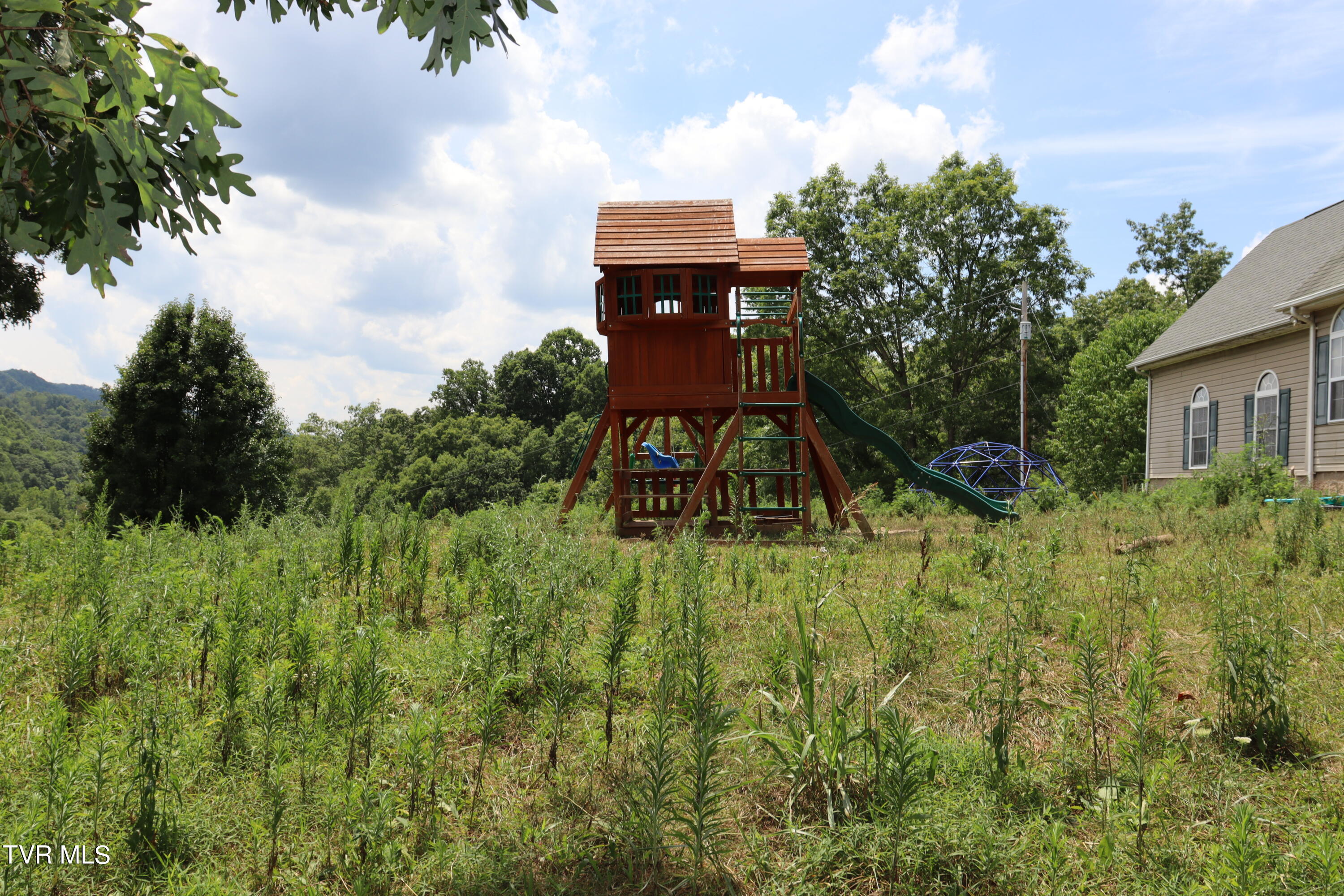 2497 Upper Copper Creek Road, Castlewood, Virginia image 18