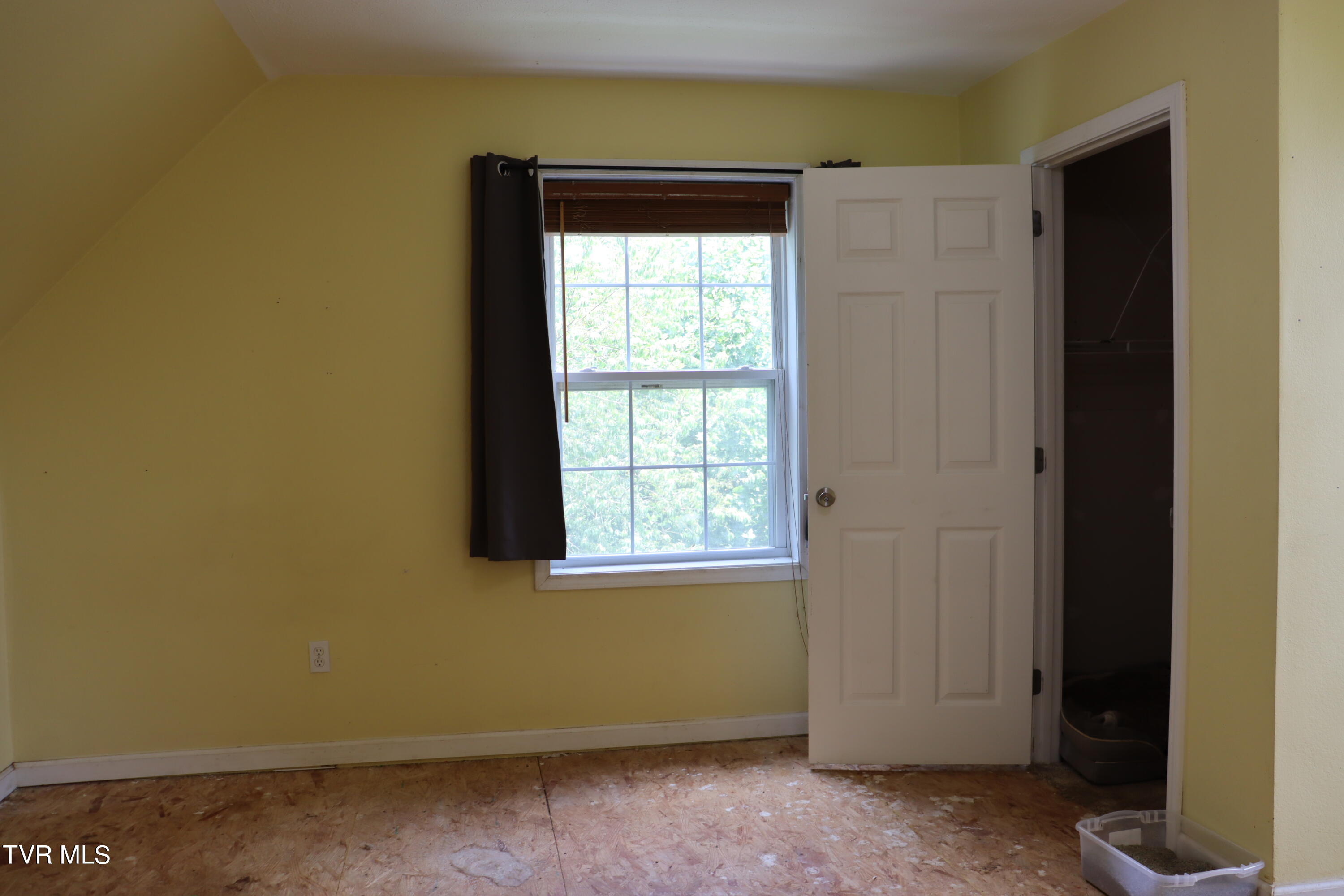 2497 Upper Copper Creek Road, Castlewood, Virginia image 34