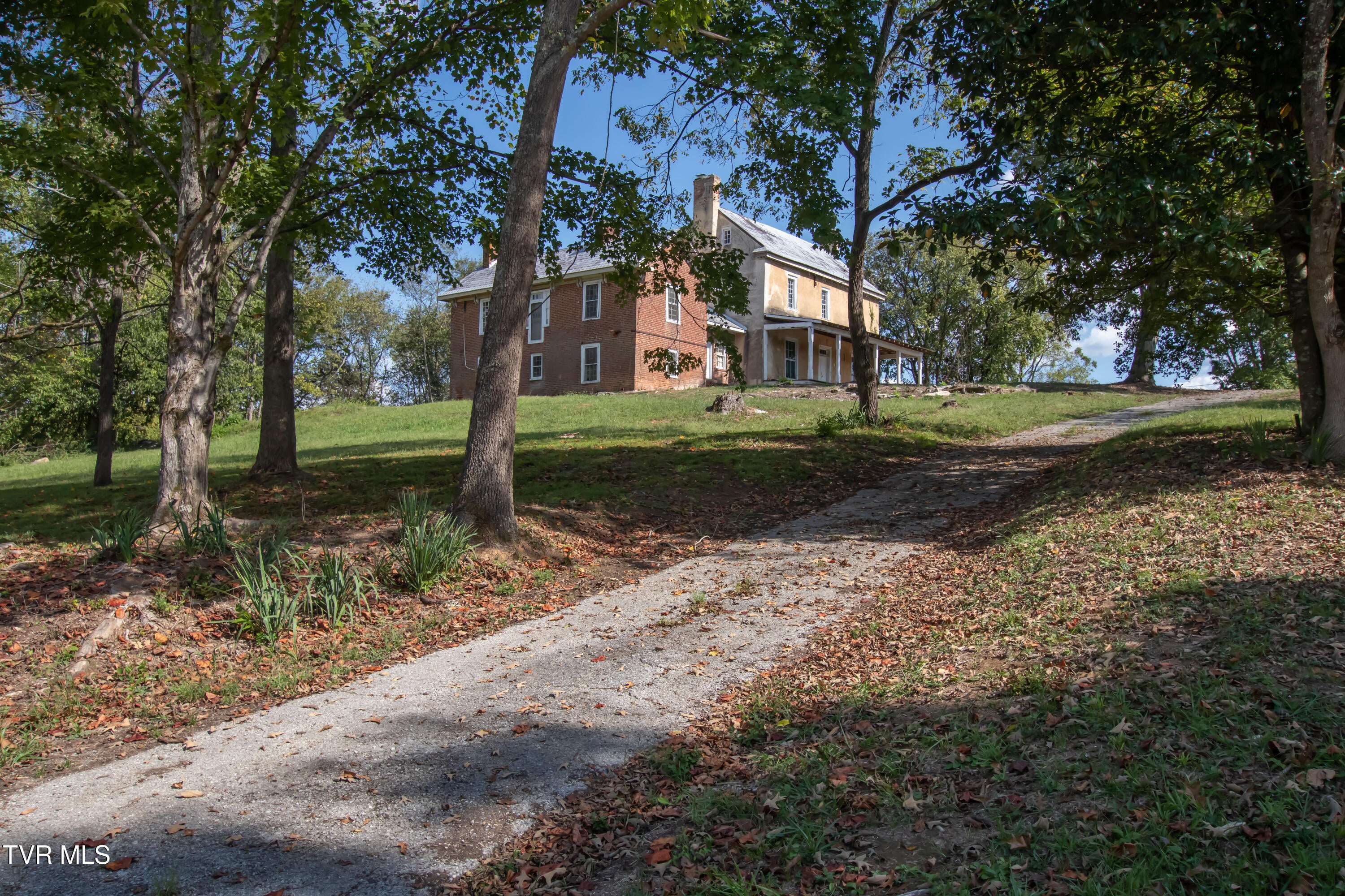 2666 Main Street