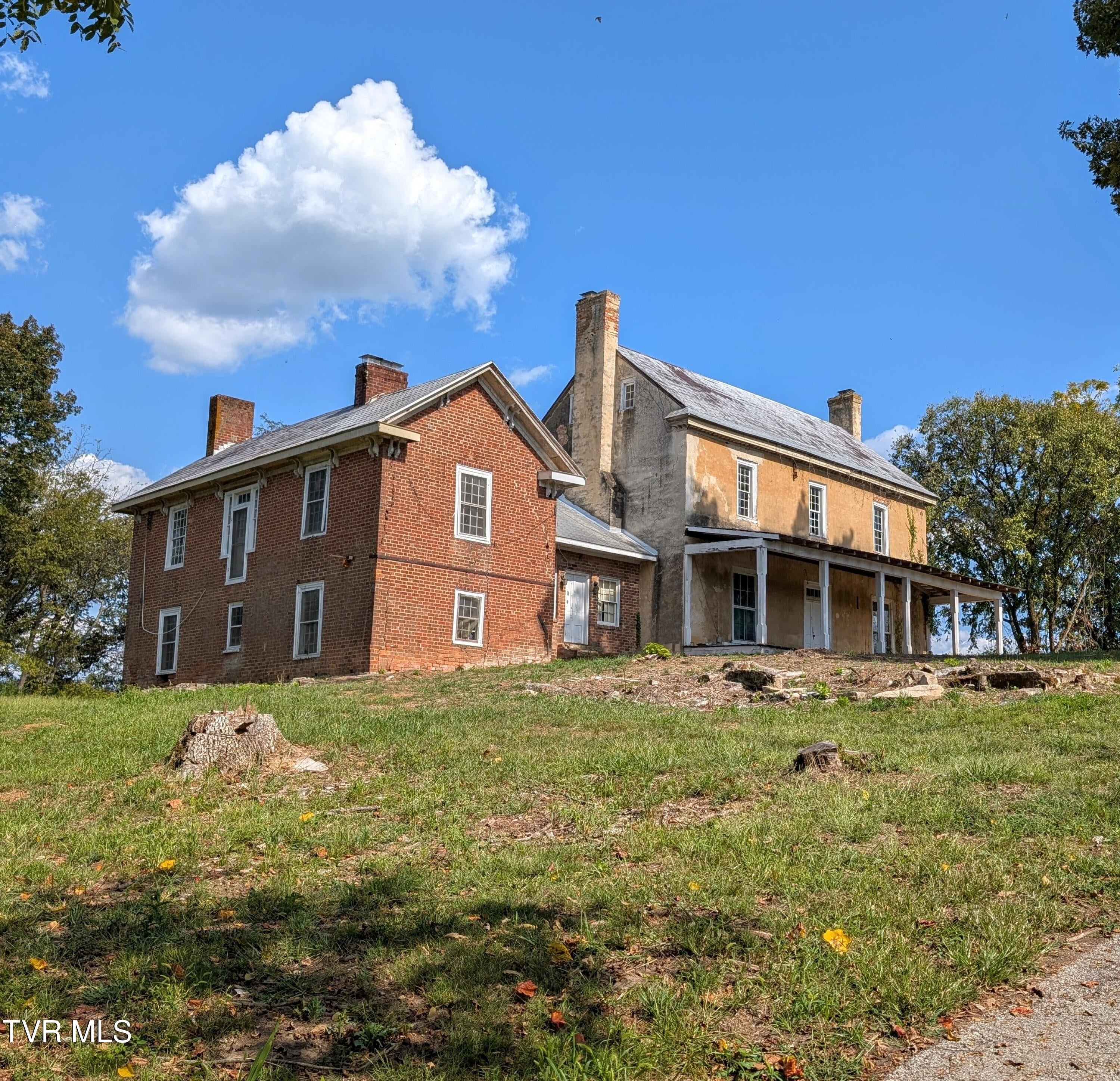 2666 Main Street