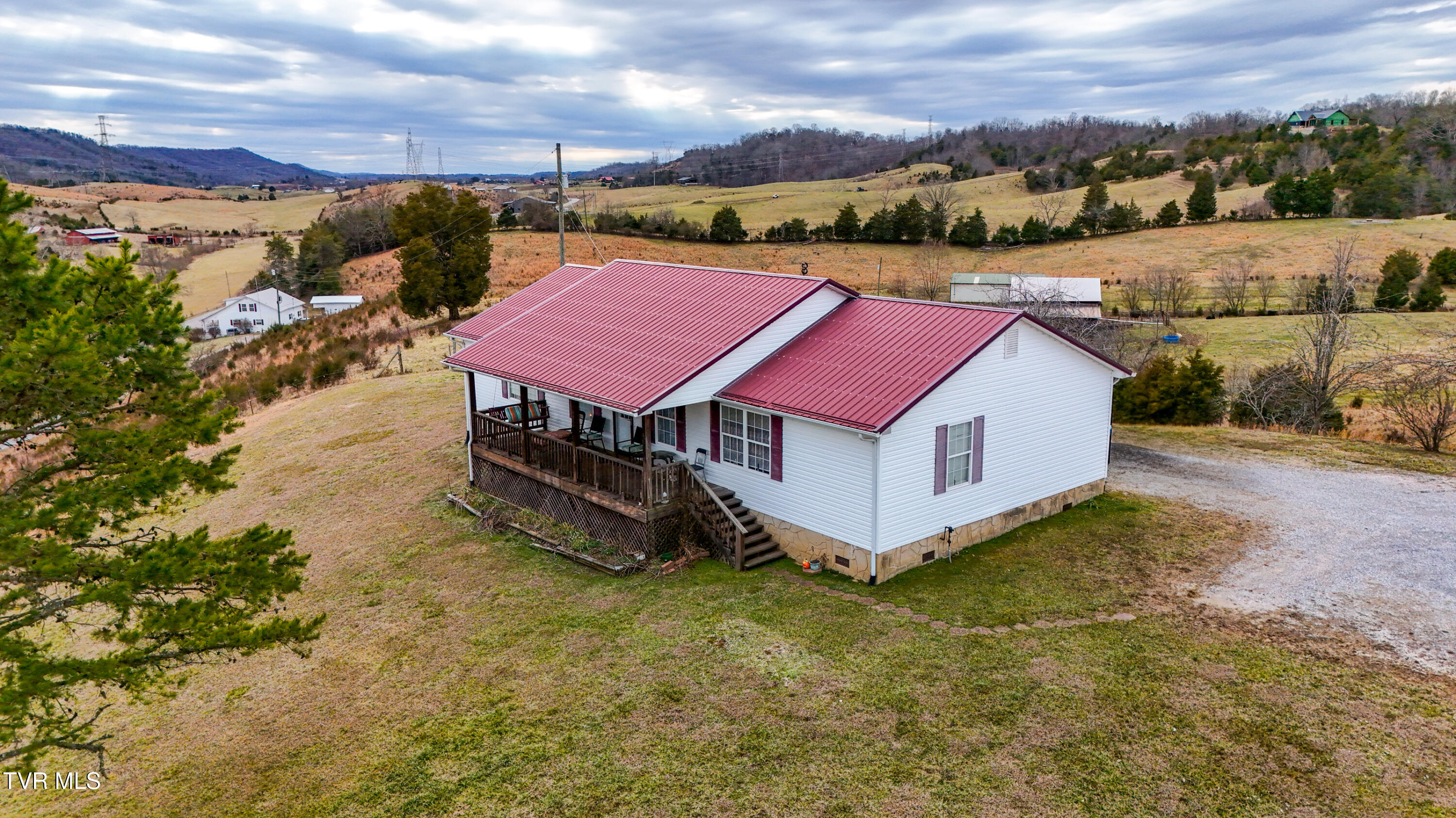 890 Webster Valley Road, Rogersville, Tennessee image 2