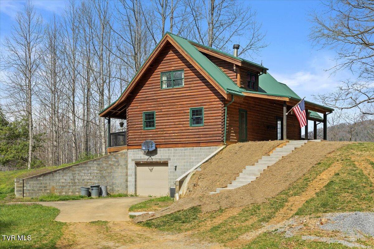 181 Conley Stevens Road, Roan Mountain, Tennessee image 2