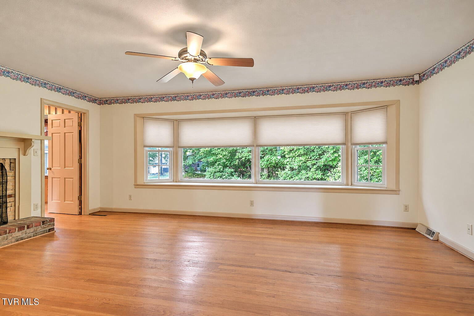 1711 Brentwood Drive