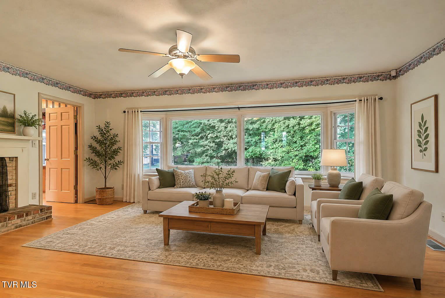 1711 Brentwood Drive