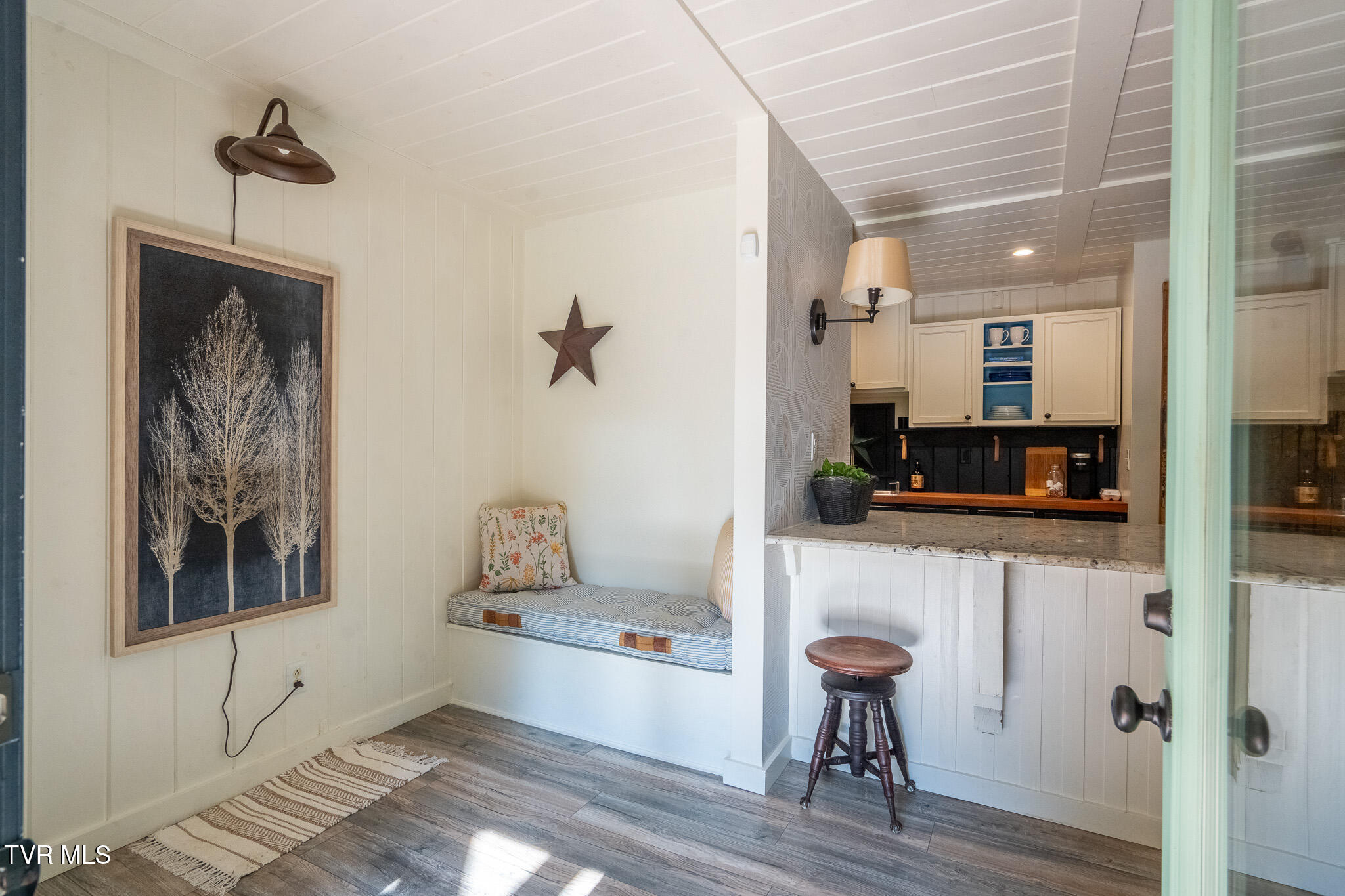 405 Morgan Branch Lane