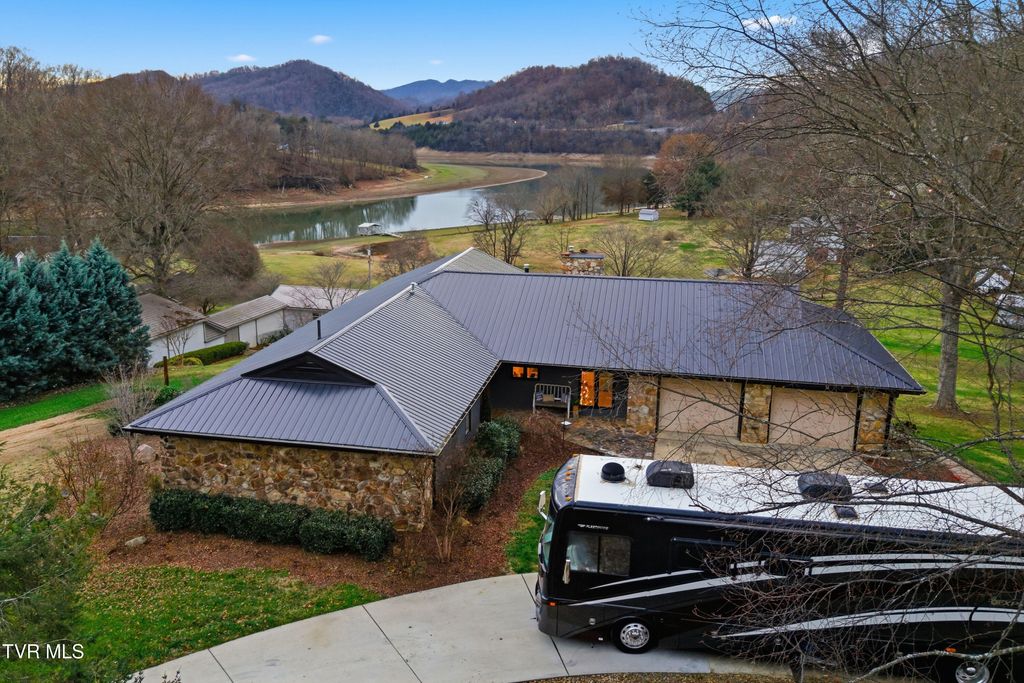 Photo of 176 Timber Lake Drive, Rogersville, TN 37857 (MLS # 9989789)