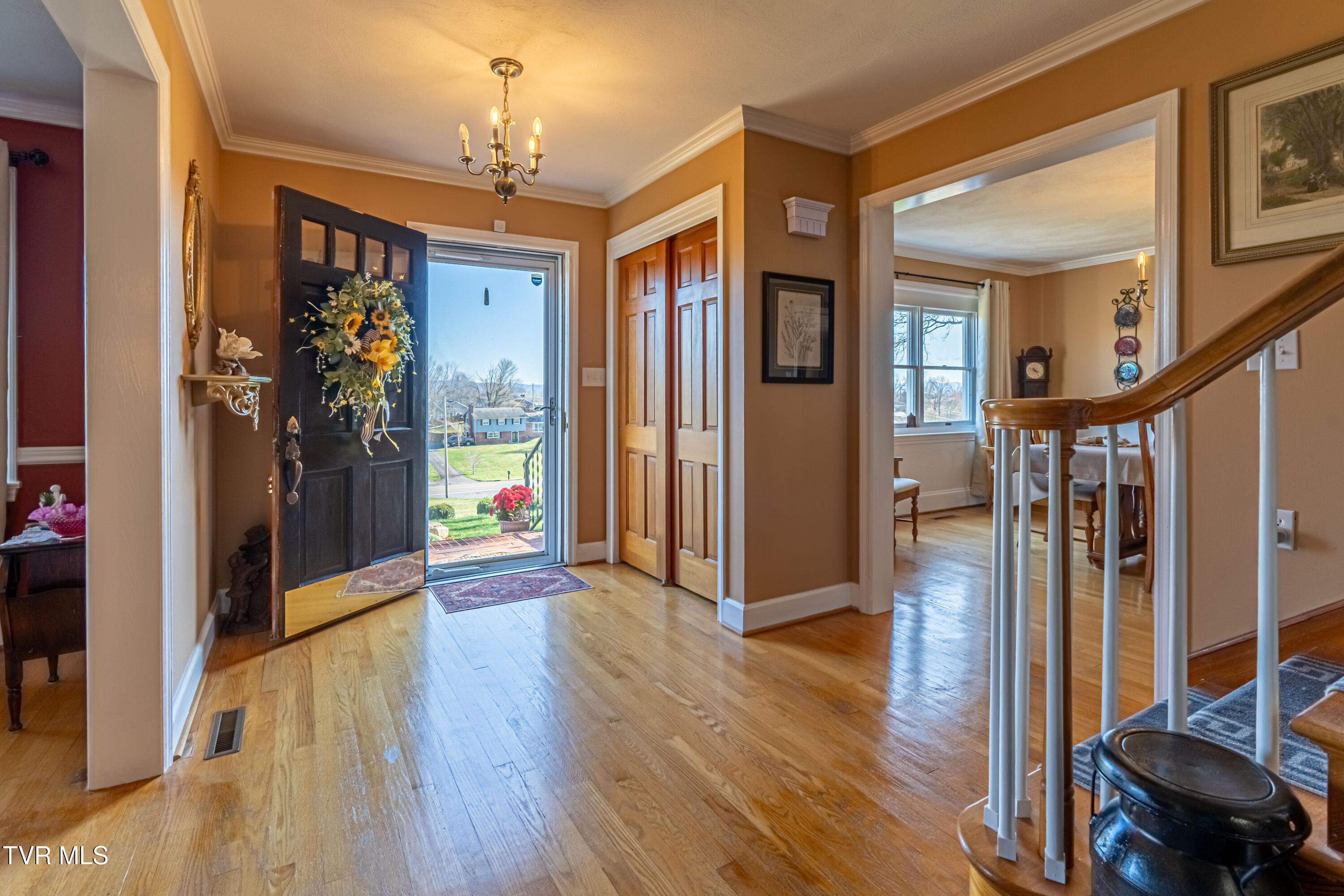 442 South Monte Vista Drive