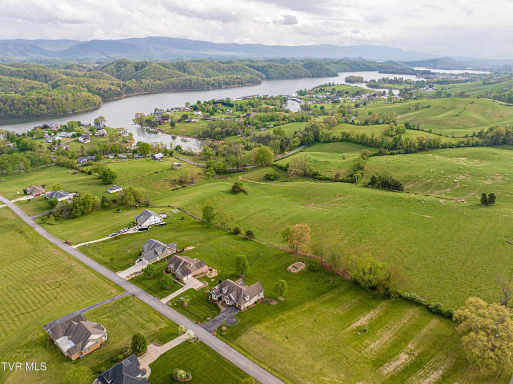 Photo of 21030 Skyward Drive, Abingdon, VA 24211 (MLS # 9979647)