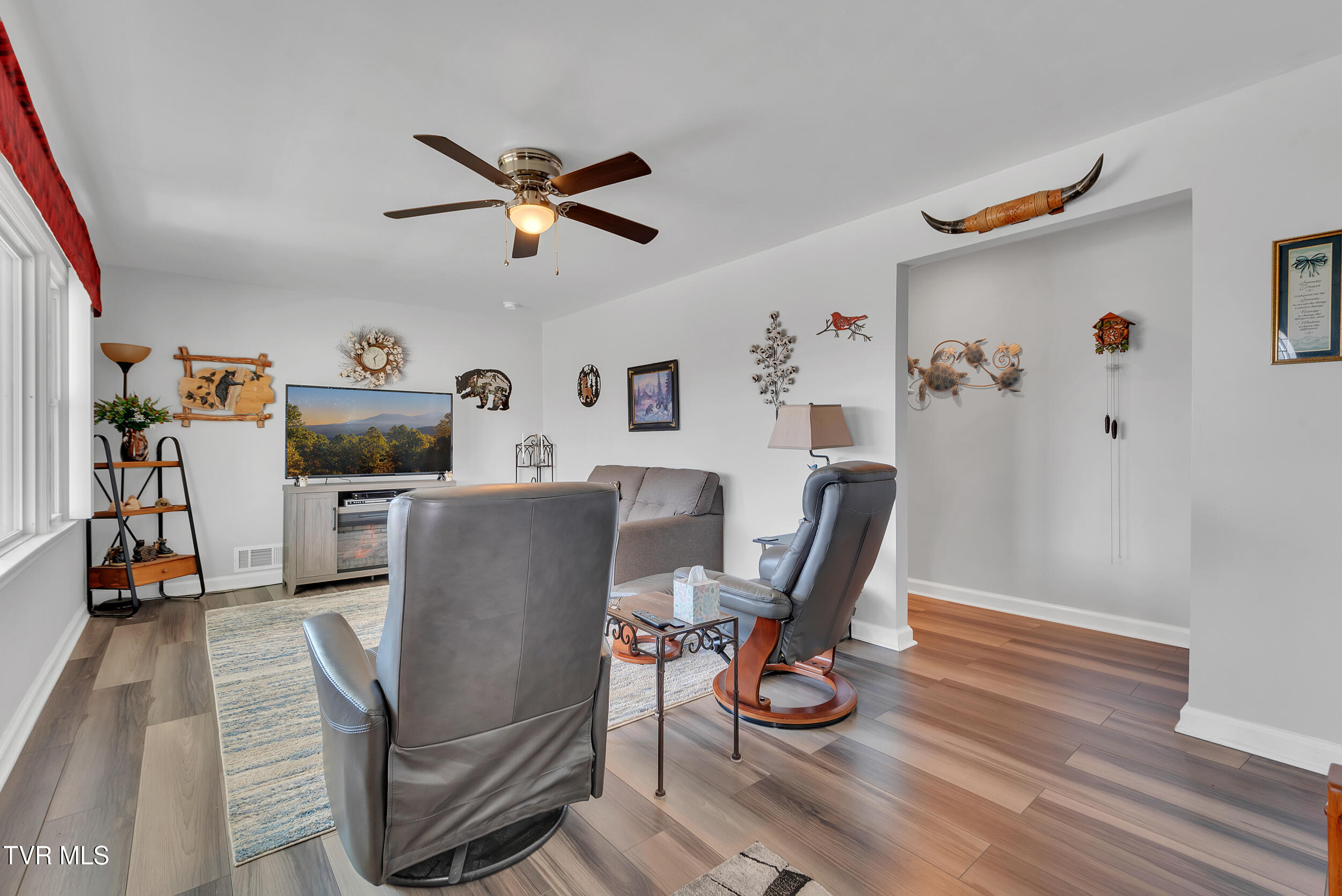327 Oak Street, Church Hill, Tennessee image 16
