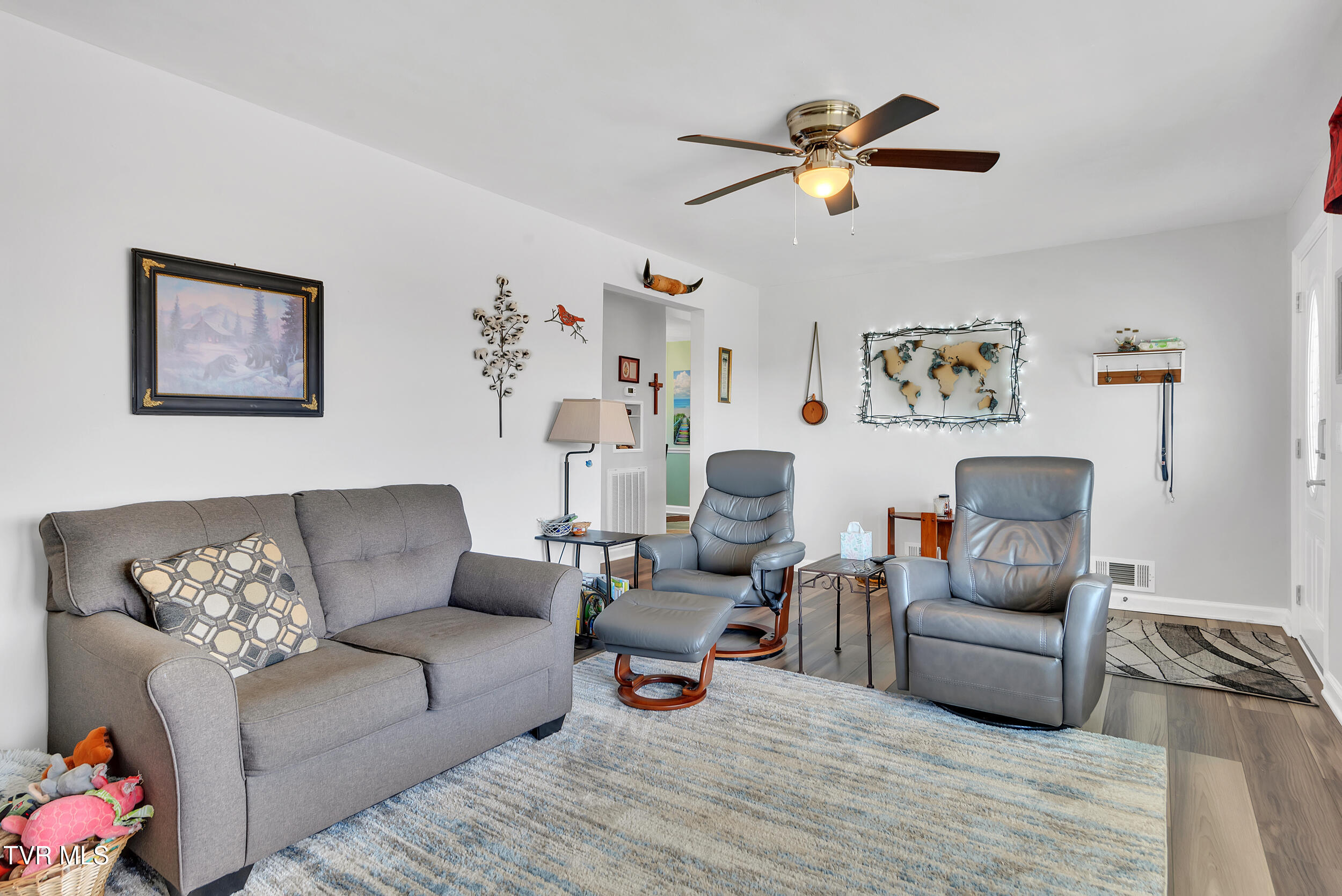 327 Oak Street, Church Hill, Tennessee image 8