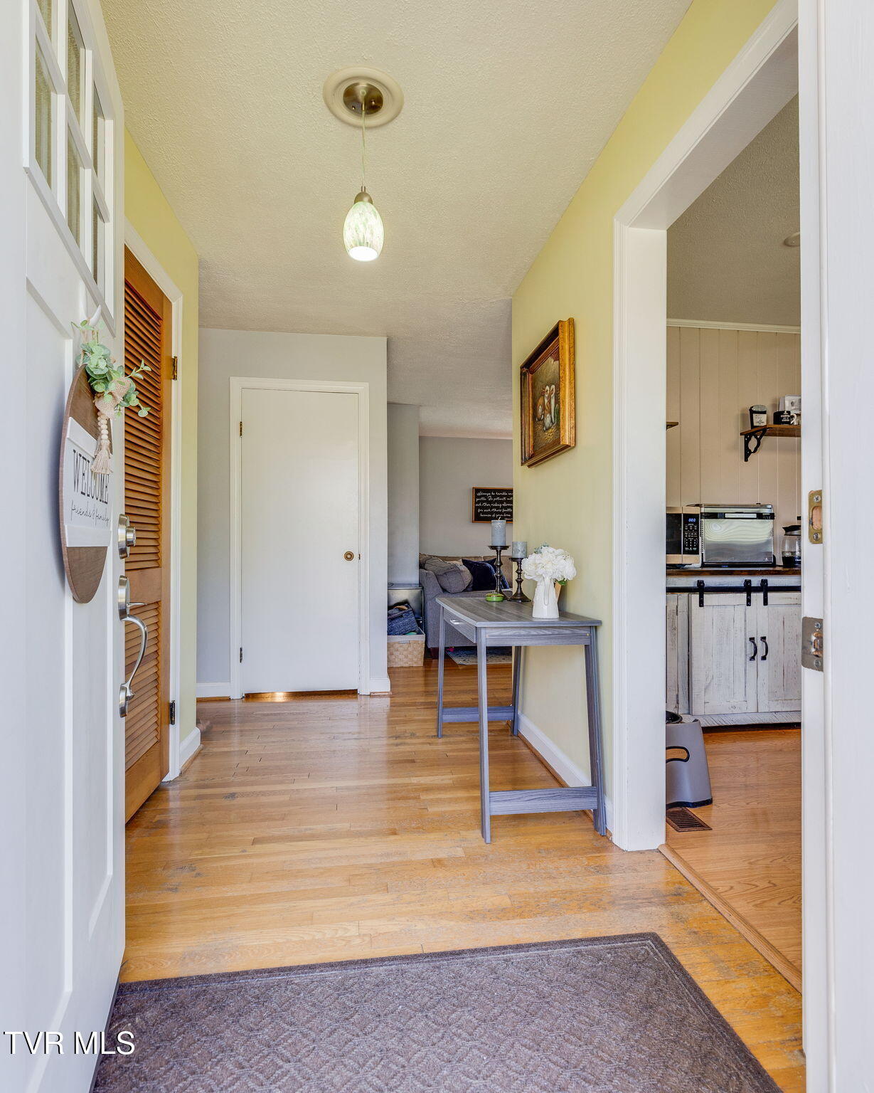 125 Meadow Wood Drive