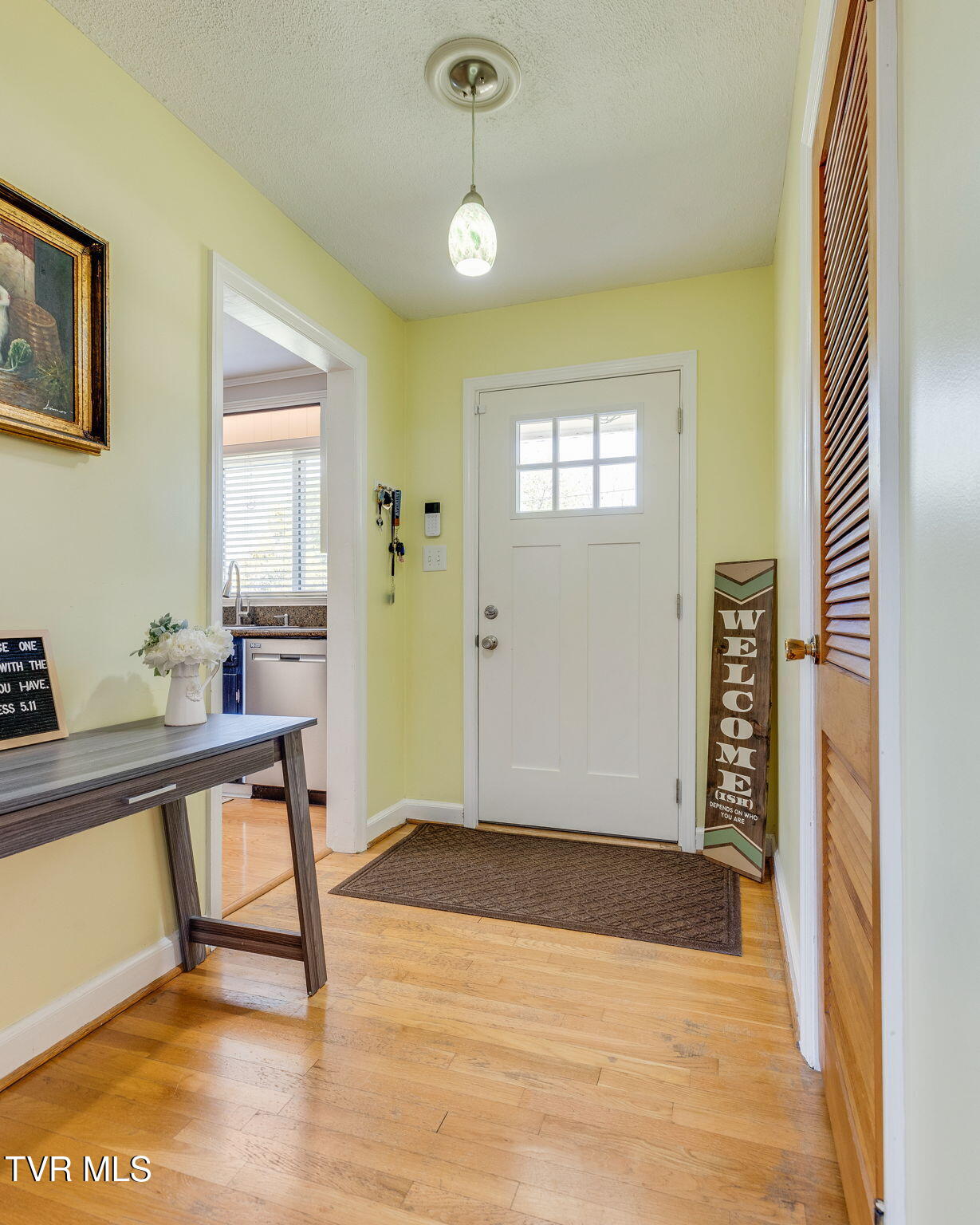 125 Meadow Wood Drive
