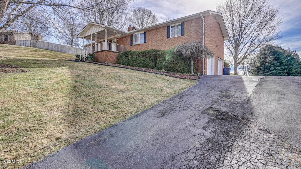 Photo of 310 Winegate Road, Blountville, TN 37617 (MLS # 9990134)