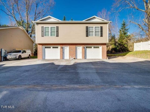 Homes For Sale - 169 Grand Avenue #300<br/> Washington County County, Johnson City, TN 37601