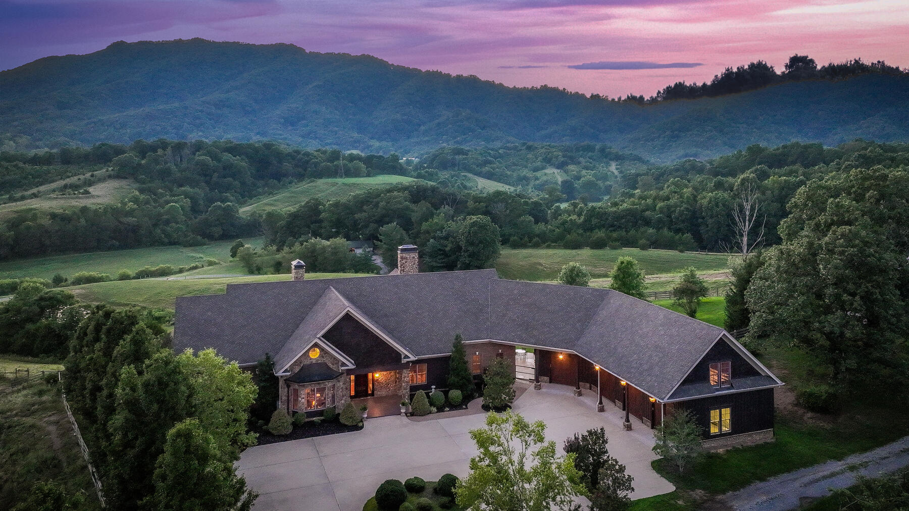 18325 Horton Highway, Fall Branch, Tennessee image 5