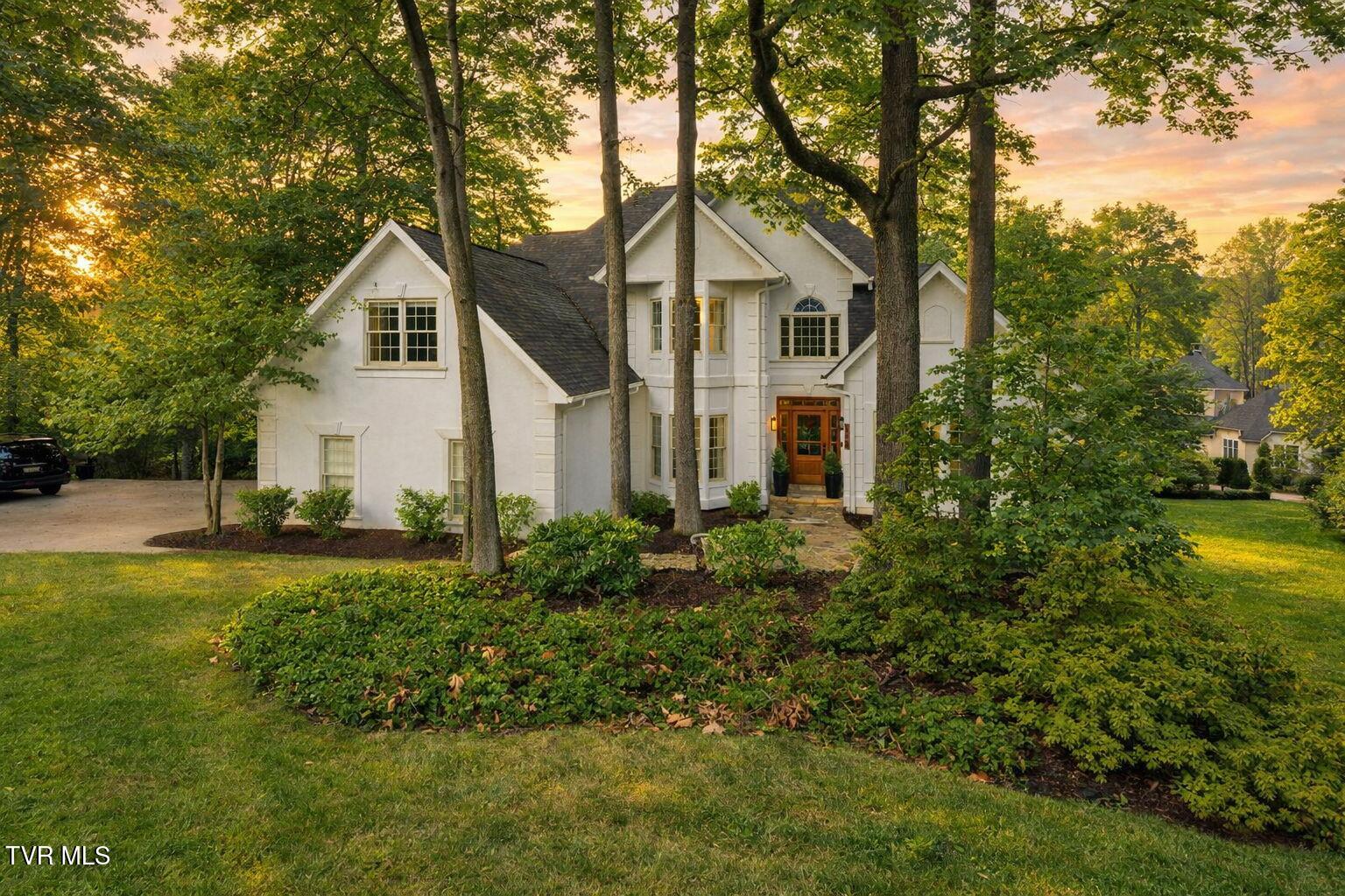 112 Black Thorn Drive