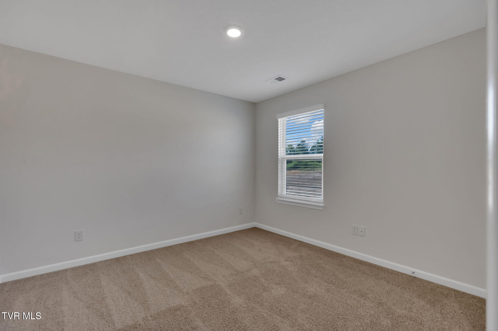 400 Arrowhead Drive Dr, Johnson City, Tennessee image 16