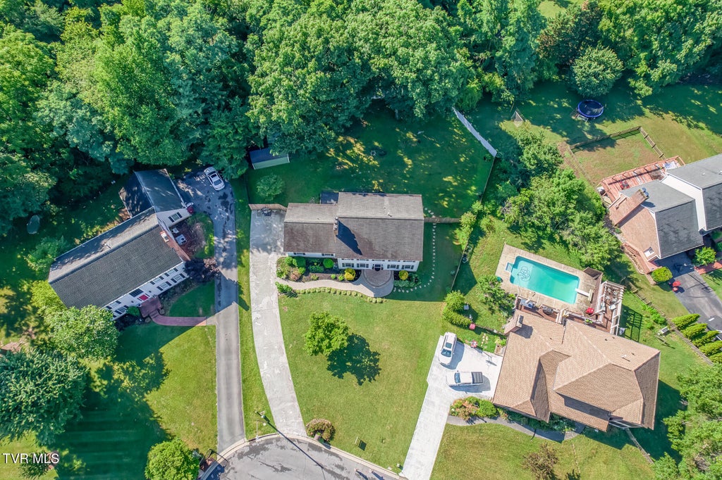 Photo of 2 Flo Court, Johnson City, TN 37604 (MLS # 9996905)