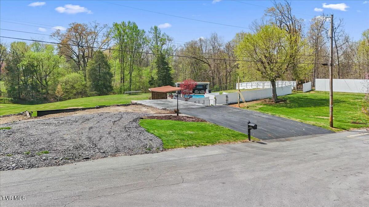 6312 Heatherwood Lane, Kingsport, Tennessee image 28