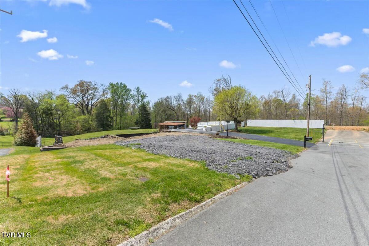 6312 Heatherwood Lane, Kingsport, Tennessee image 5
