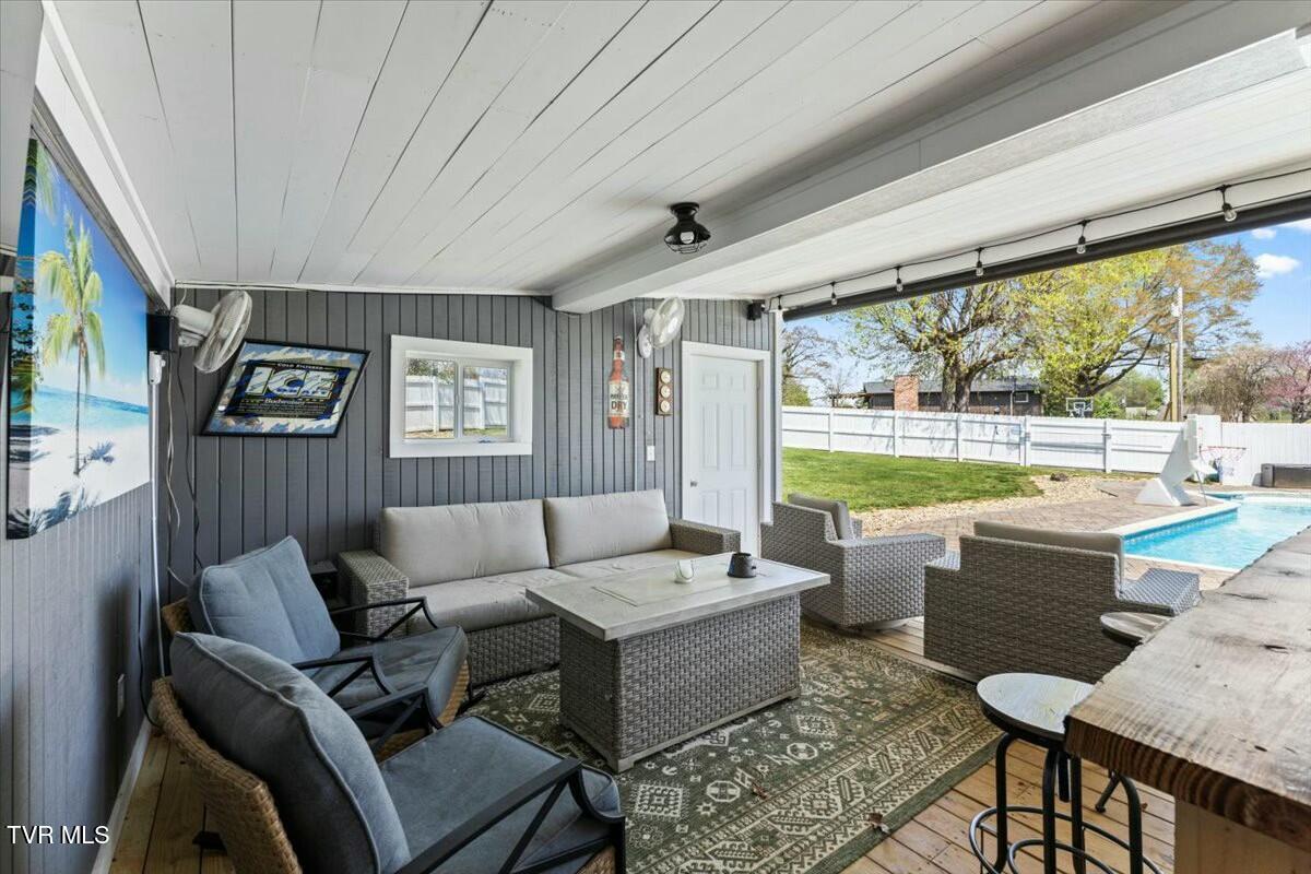 6312 Heatherwood Lane, Kingsport, Tennessee image 23