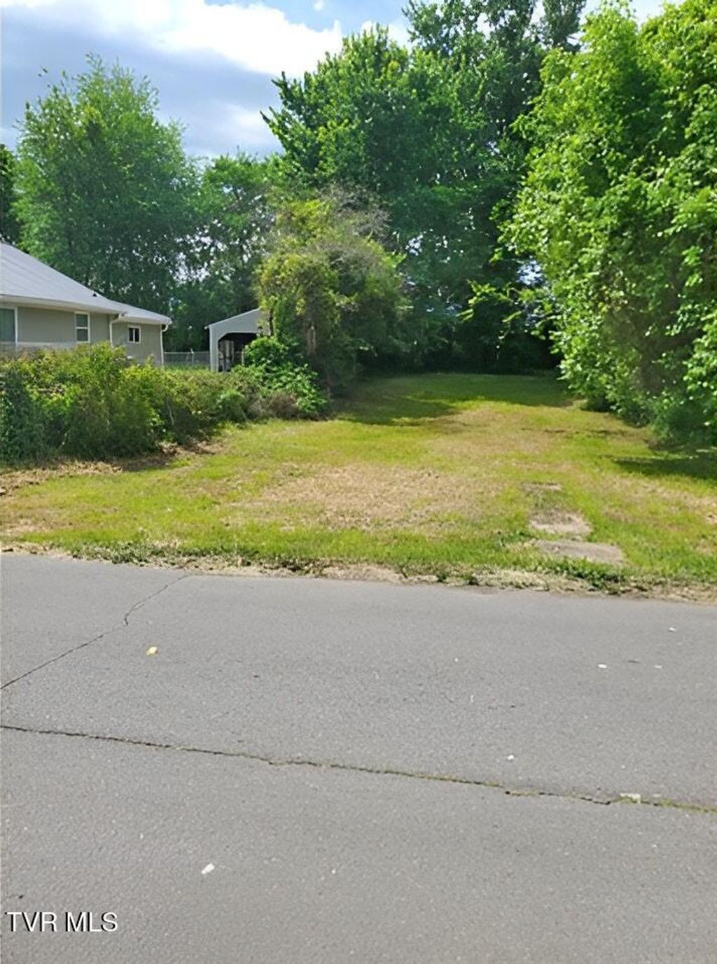 Photo of 2509 Gray Street, Johnson City, TN 37604 (MLS # 9995365)