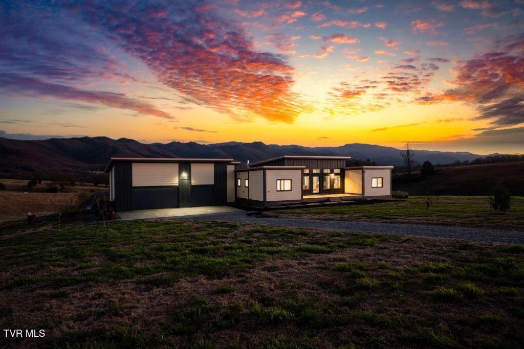 Photo of 370 Laws Road, Limestone, TN 37681 (MLS # 9990193)