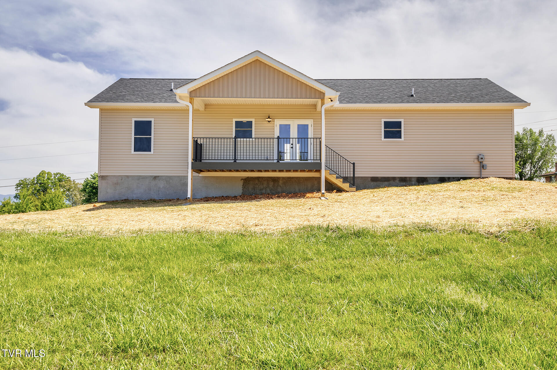 155 Walton Circle