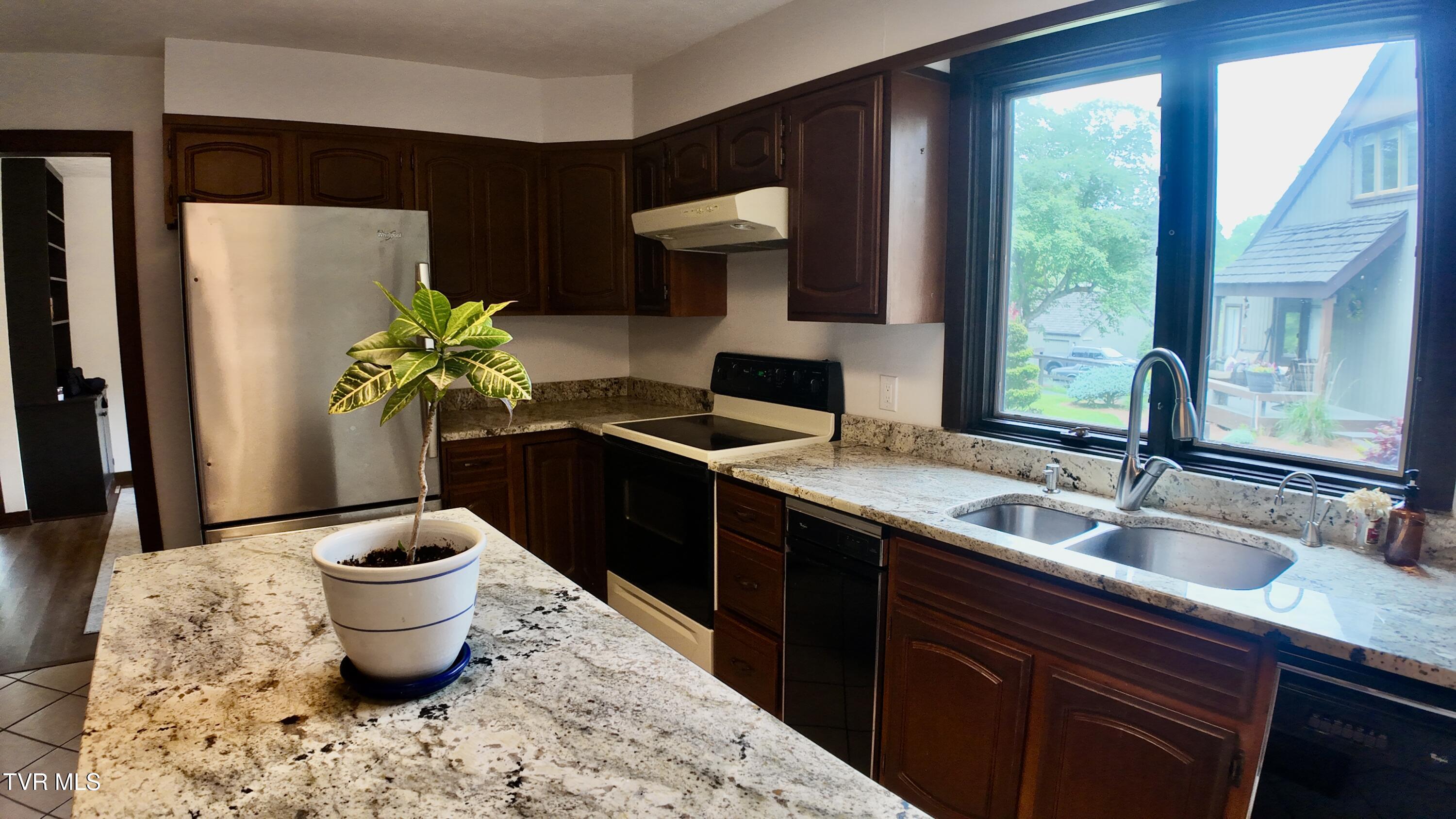 15 Crown Circle #15, Kingsport, Tennessee image 48