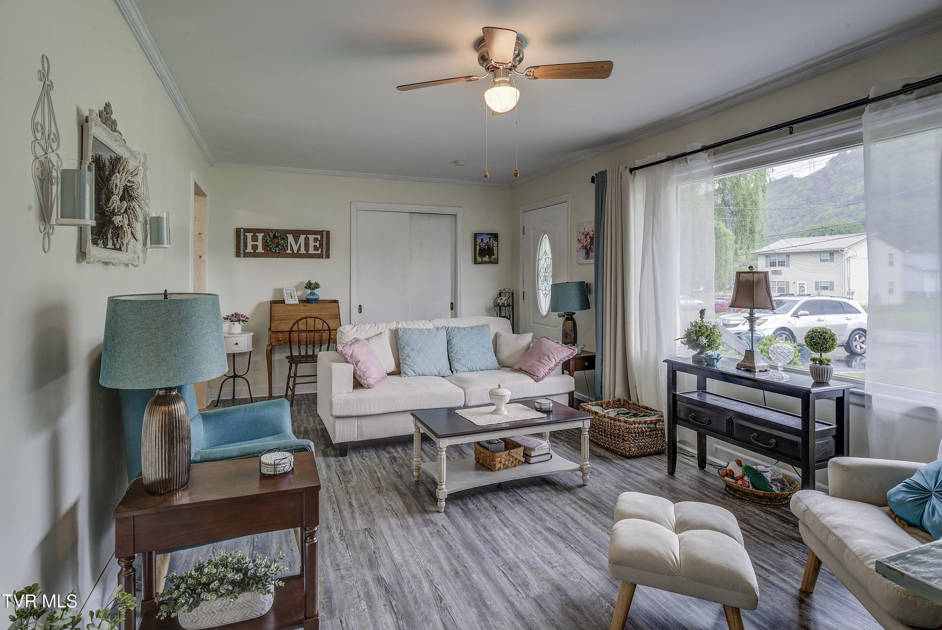 410 Crook Street Street, Hampton, Tennessee image 6