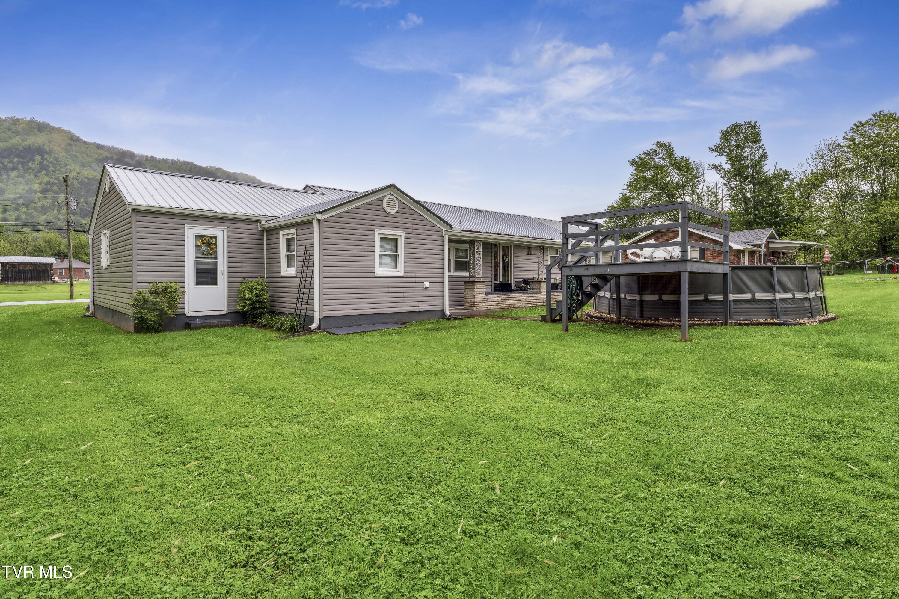410 Crook Street Street, Hampton, Tennessee image 36
