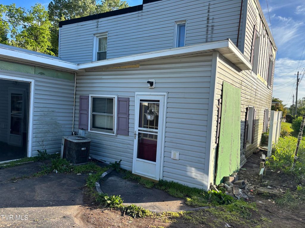 Photo of 4410 Cherokee Road, Jonesborough, TN 37659 (MLS # 9994253)