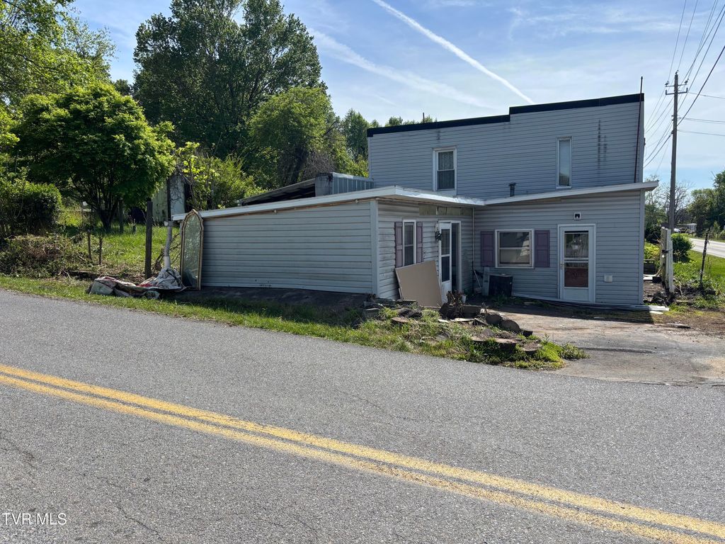 Photo of 4410 Cherokee Road, Jonesborough, TN 37659 (MLS # 9994253)