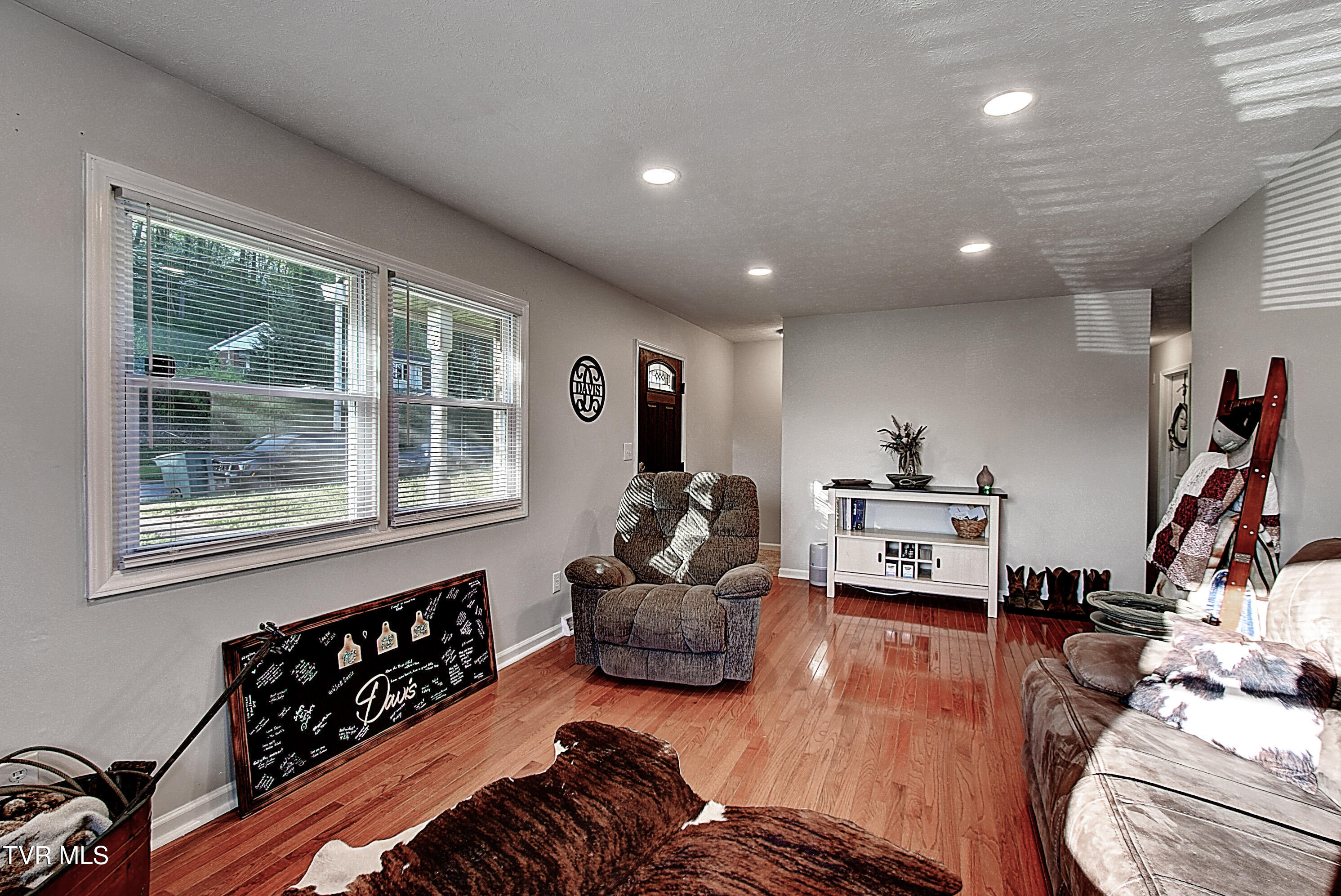 351 Pine Hill Road, Elizabethton, Tennessee image 8