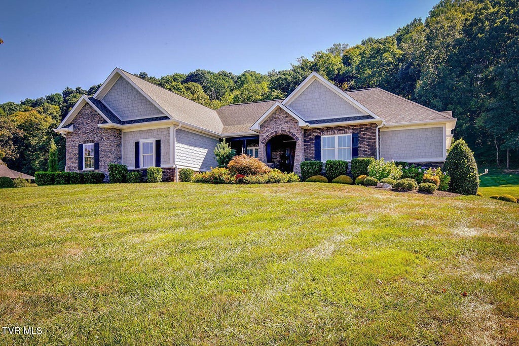Photo of 82 Trotter Lane, Gray, TN 37615 (MLS # 10002132)