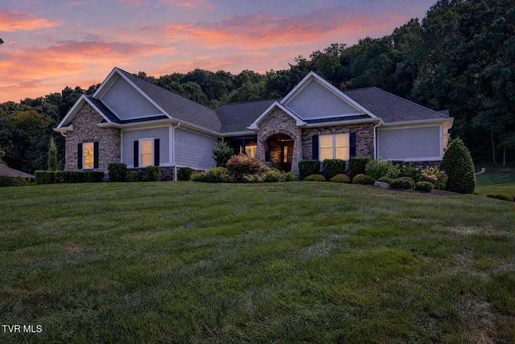 Photo of 82 Trotter Lane, Gray, TN 37615 (MLS # 10002132)