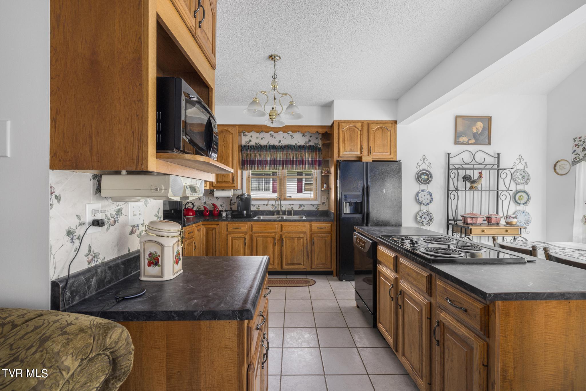 44745 Veterans Memorial Highway, Pennington Gap, Virginia image 15