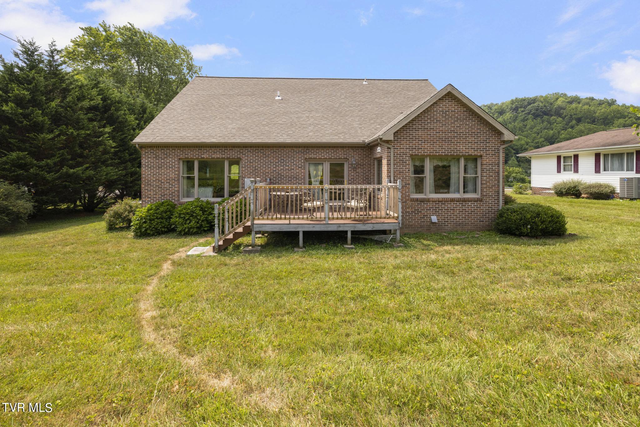 44745 Veterans Memorial Highway, Pennington Gap, Virginia image 47