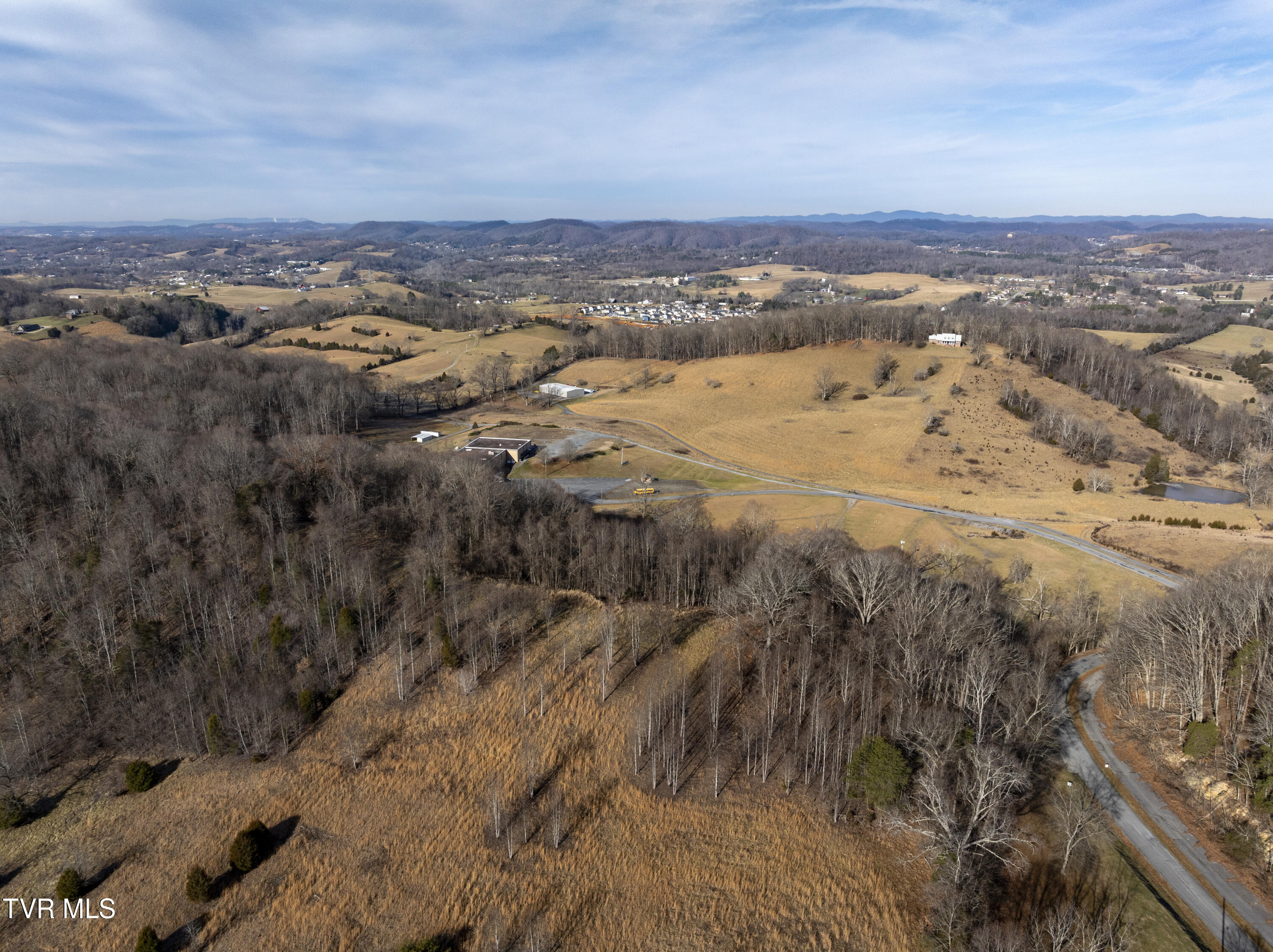 Na Hwy 11, Bluff City, Tennessee image 9