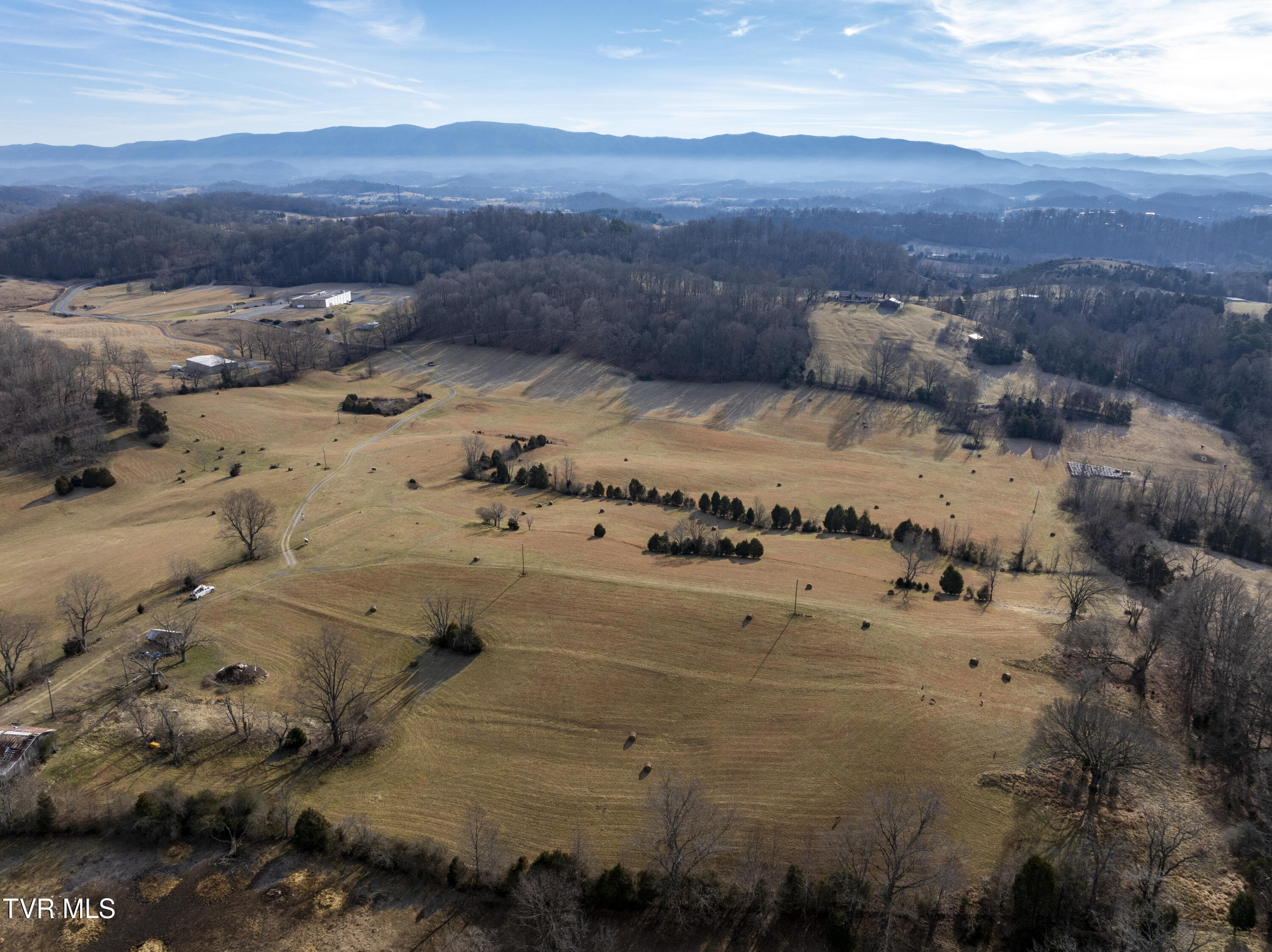 Na Hwy 11, Bluff City, Tennessee image 32