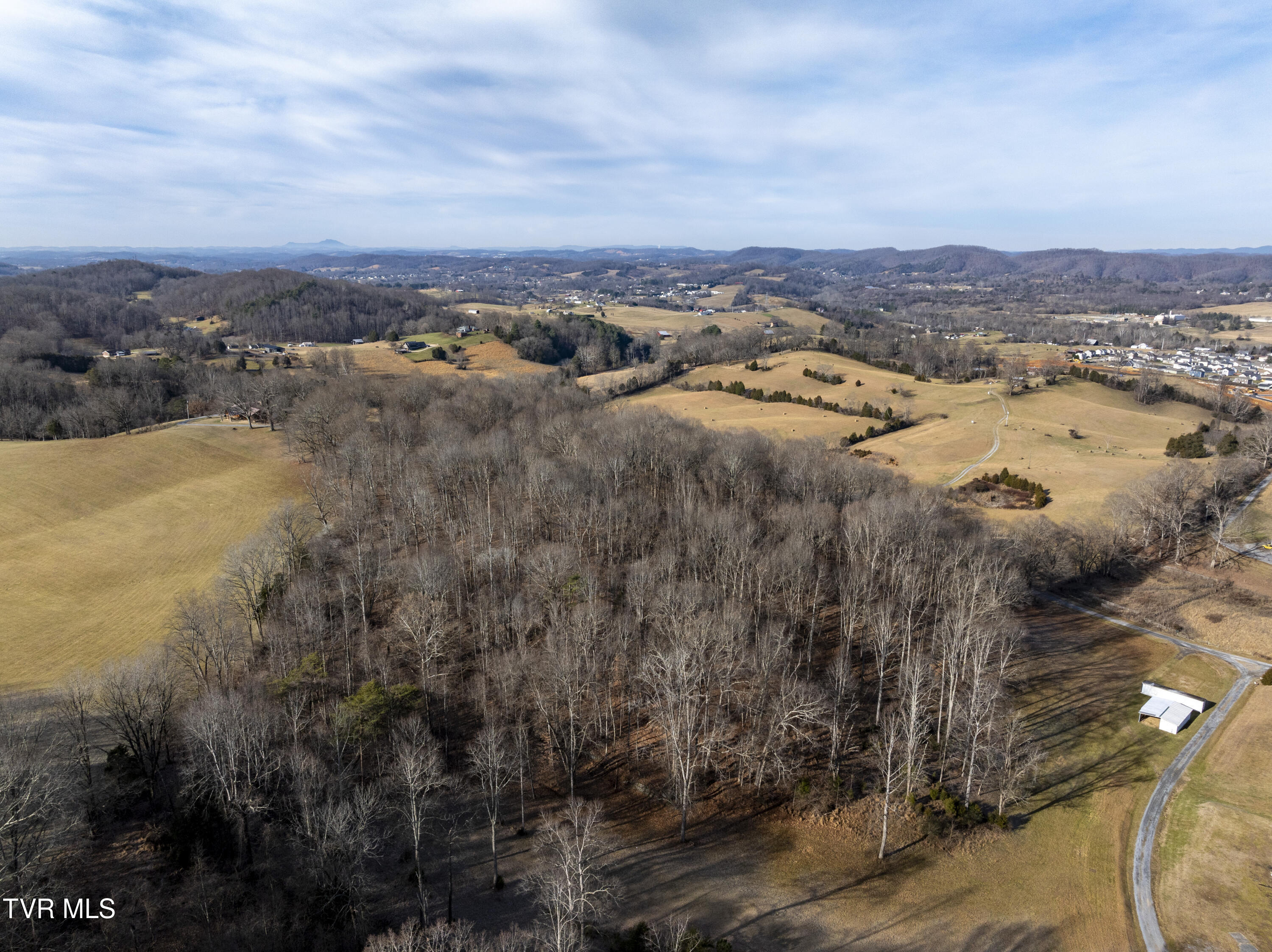 Na Hwy 11, Bluff City, Tennessee image 14