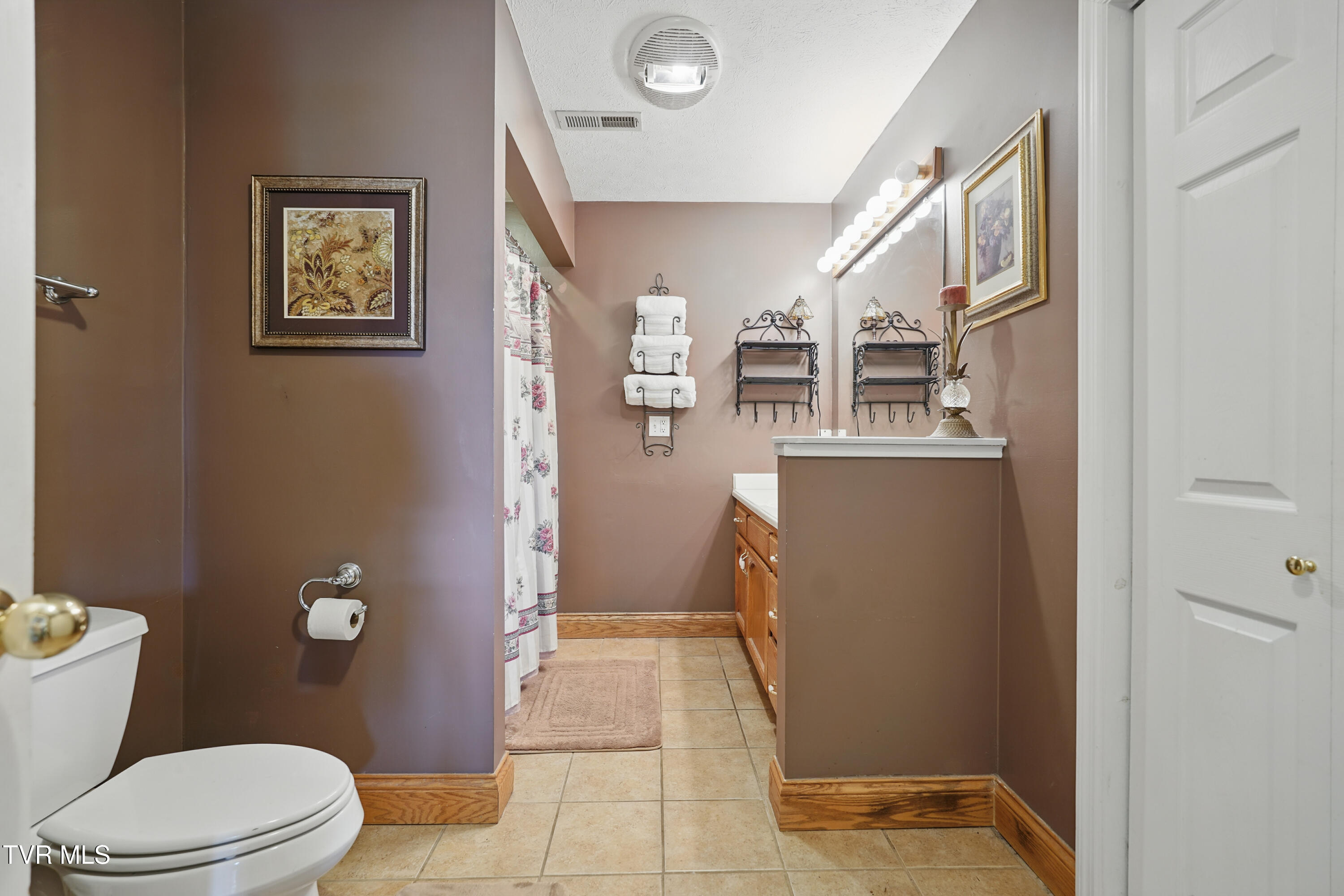 4296 Bloomingdale Road, Kingsport, Tennessee image 44