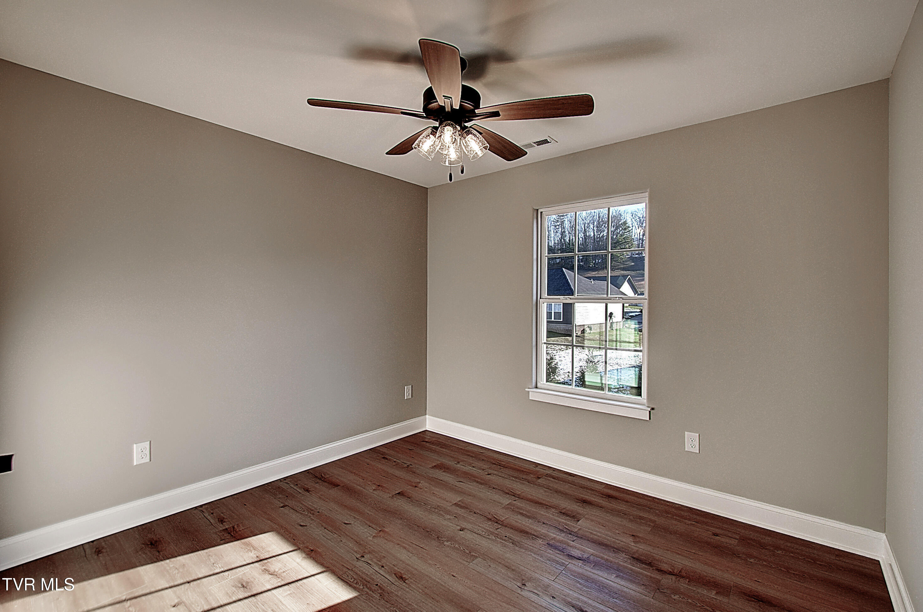 134 Ervin Loop, Erwin, Tennessee image 30