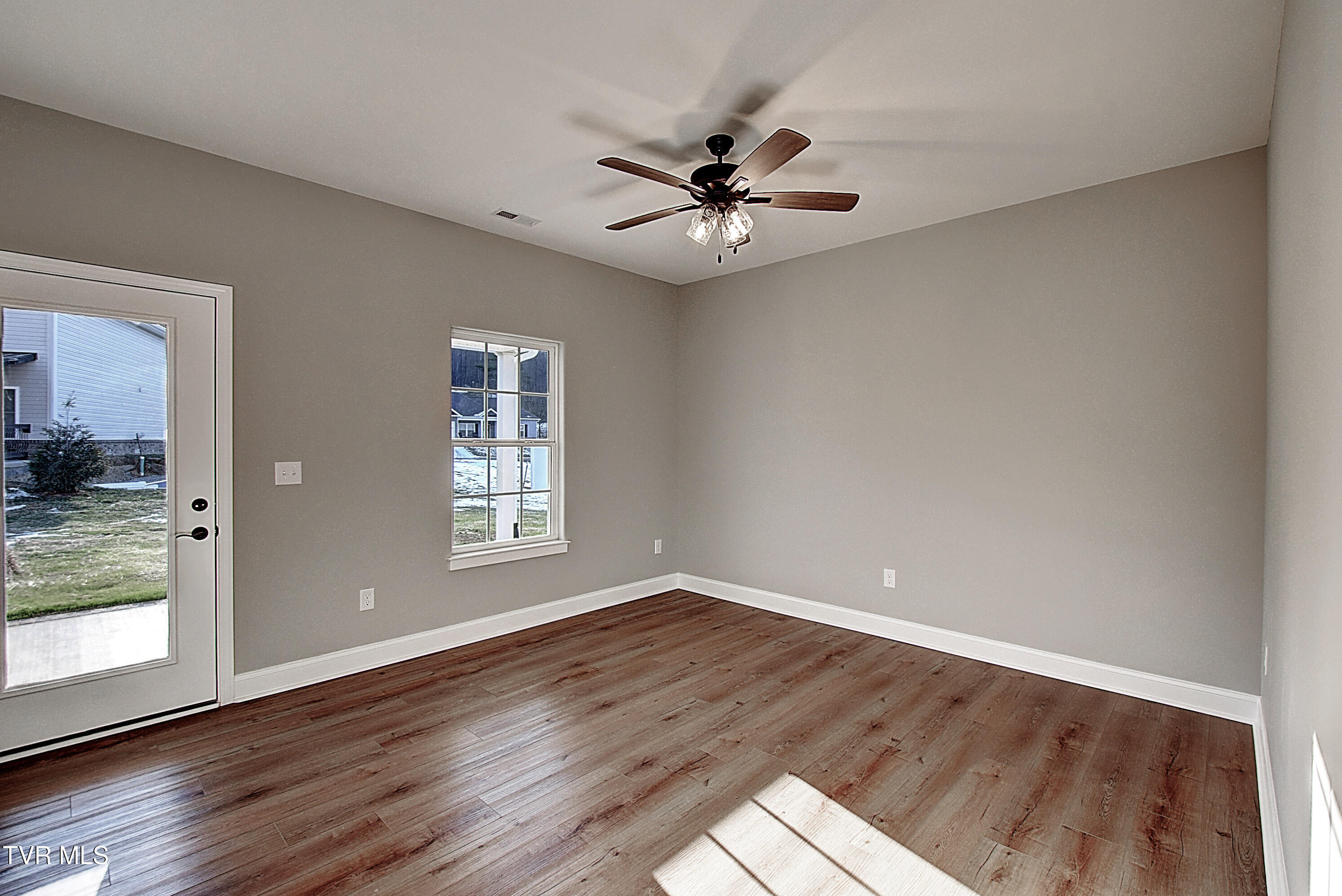 134 Ervin Loop, Erwin, Tennessee image 10