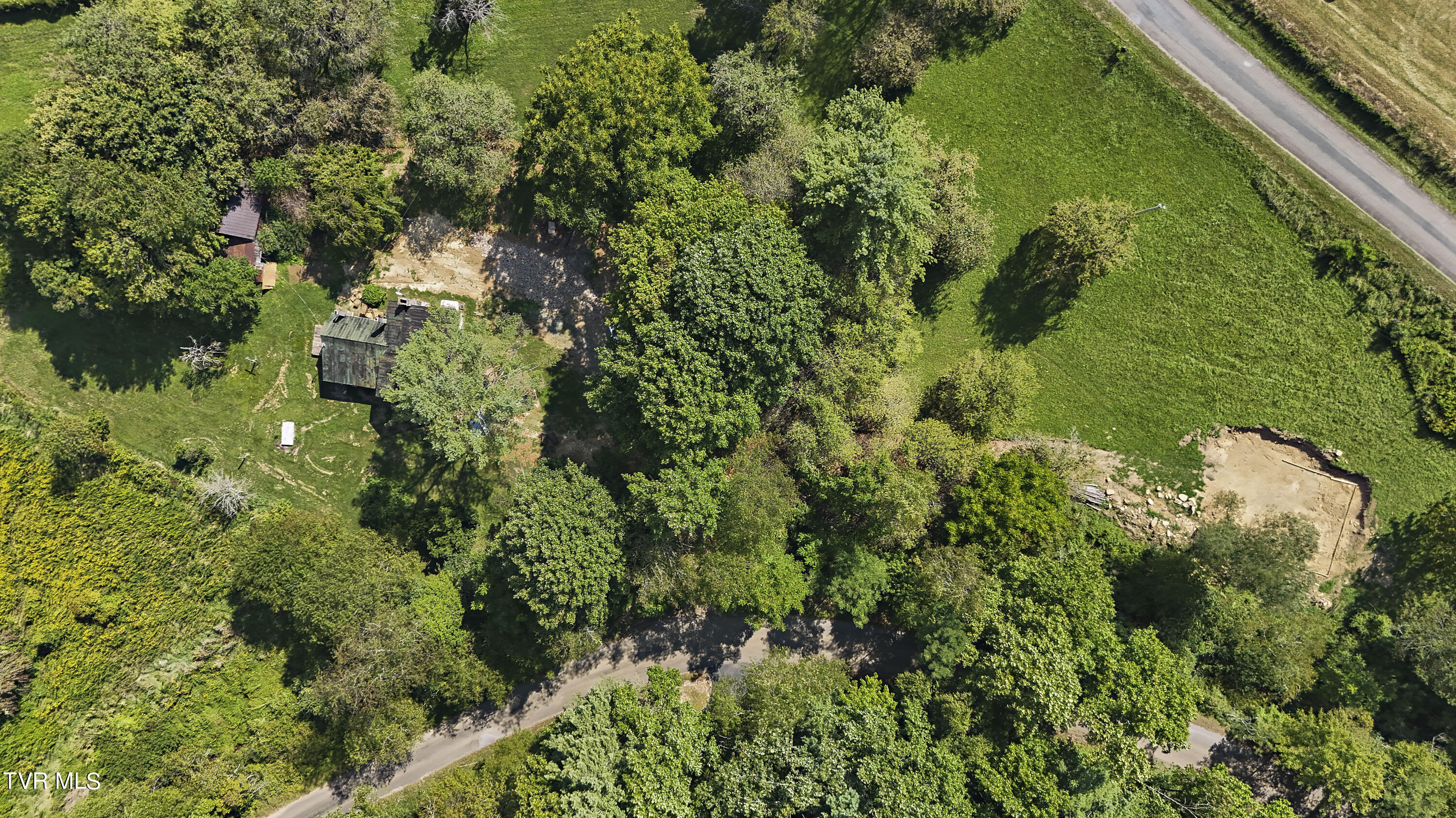 1802 Winchester Road Rd, Shady Valley, Tennessee image 10