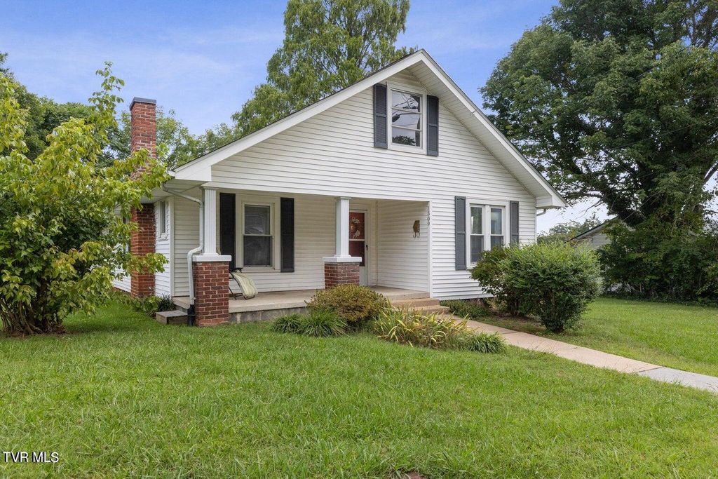 Photo of 1509 Virginia Street, Johnson City, TN 37604 (MLS # 9993420)