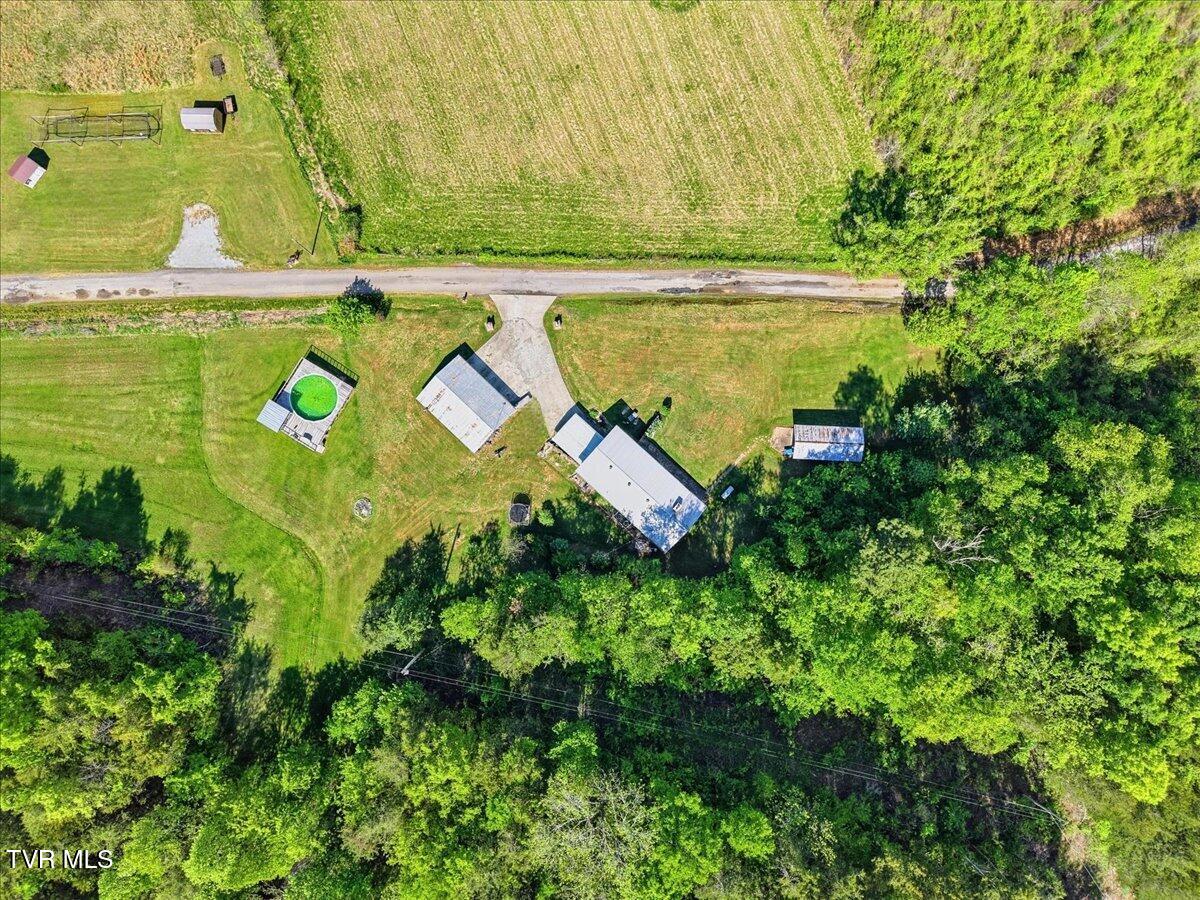 285 Matthews Lane