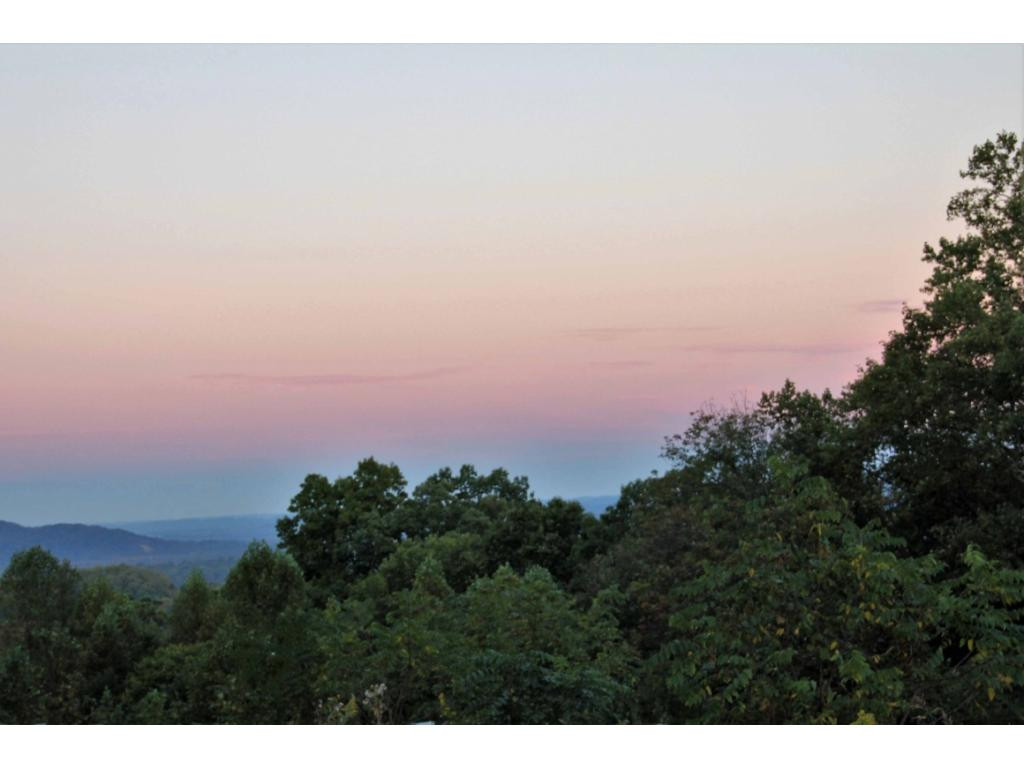 6016 Chestnut Ridge Road, Kingsport, Tennessee image 1