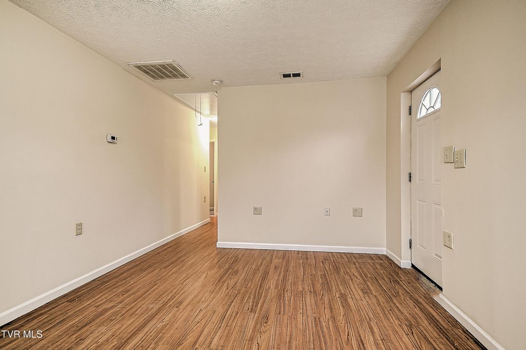 Photo of 508 Clinchfield Street, Kingsport, TN 37660 (MLS # 9989071)