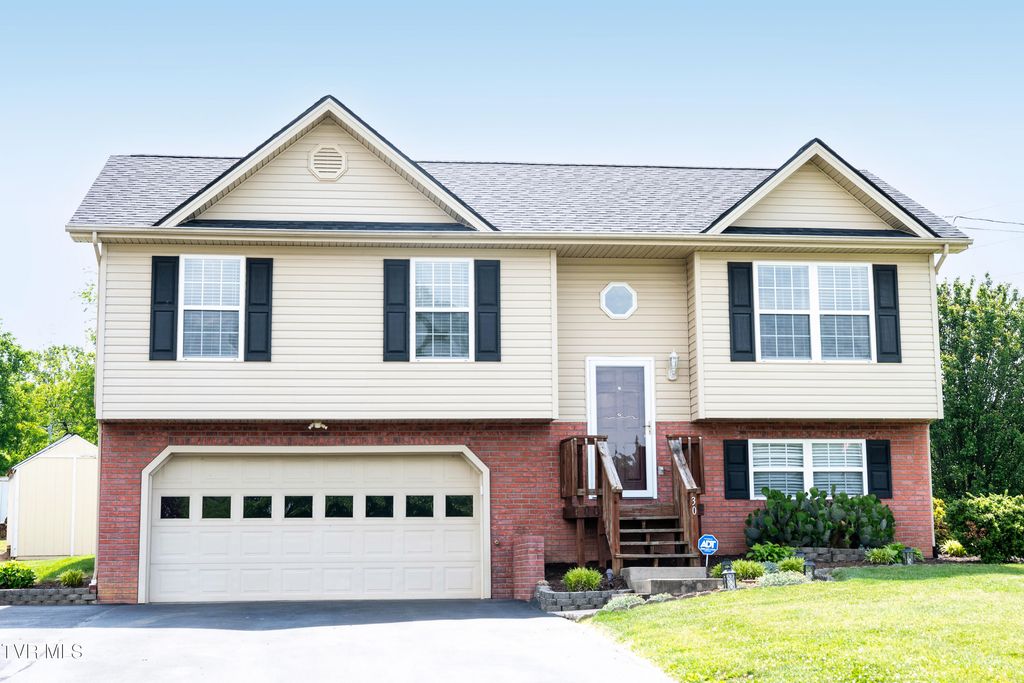 Photo of 30 Thelma Hannabas Lane, Jonesborough, TN 37659 (MLS # 9995167)